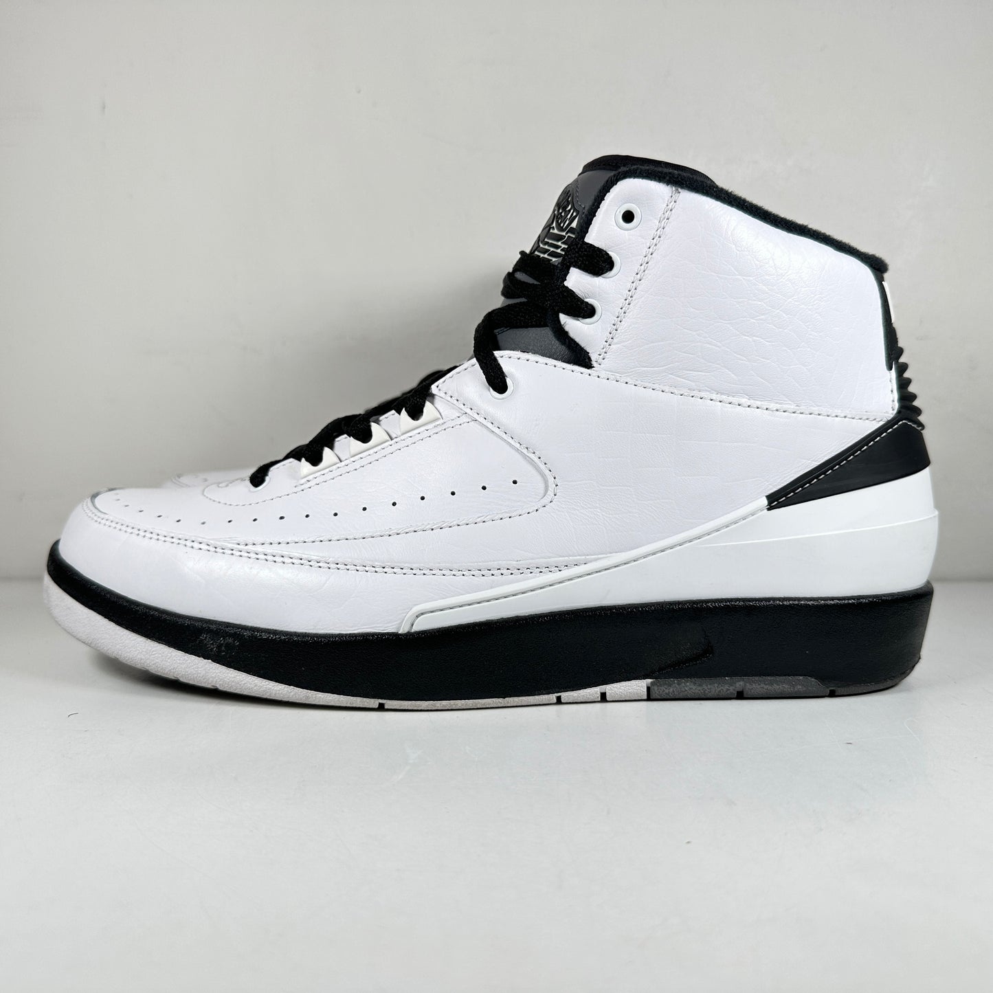 834272 103 Jordan 2 Retro Wing It [USED] - 11 M (Used)
