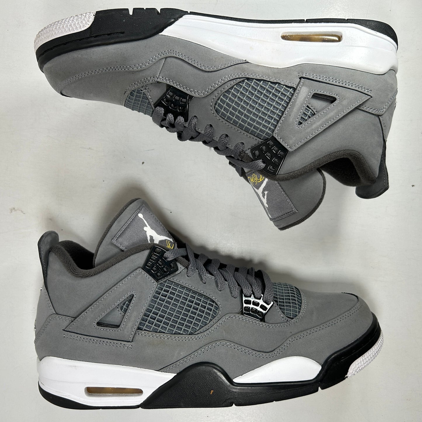 308497 007 Jordan 4 Retro Cool Grey (2019) [USED] - 11 M (Used)