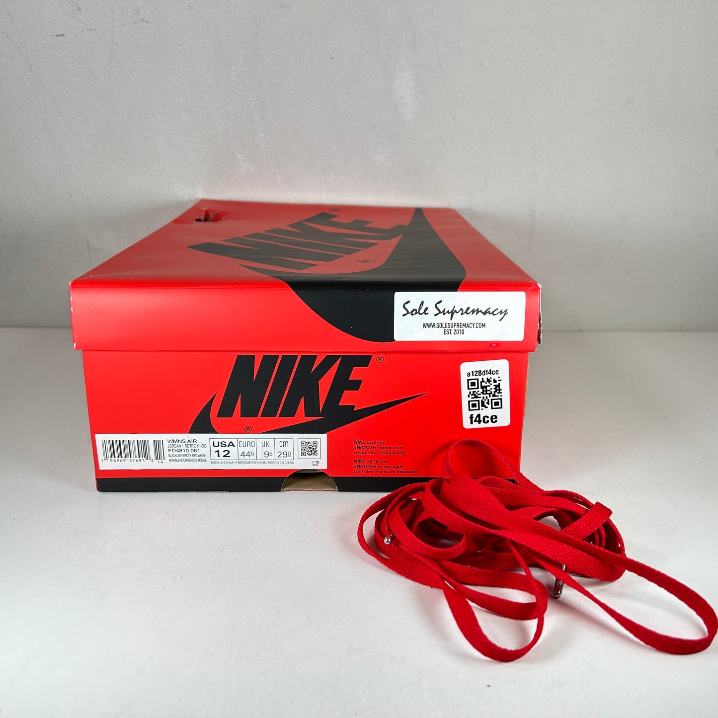 FD4810 061 Jordan 1 Retro High OG Satin Bred [USED] - 12 W (Used)