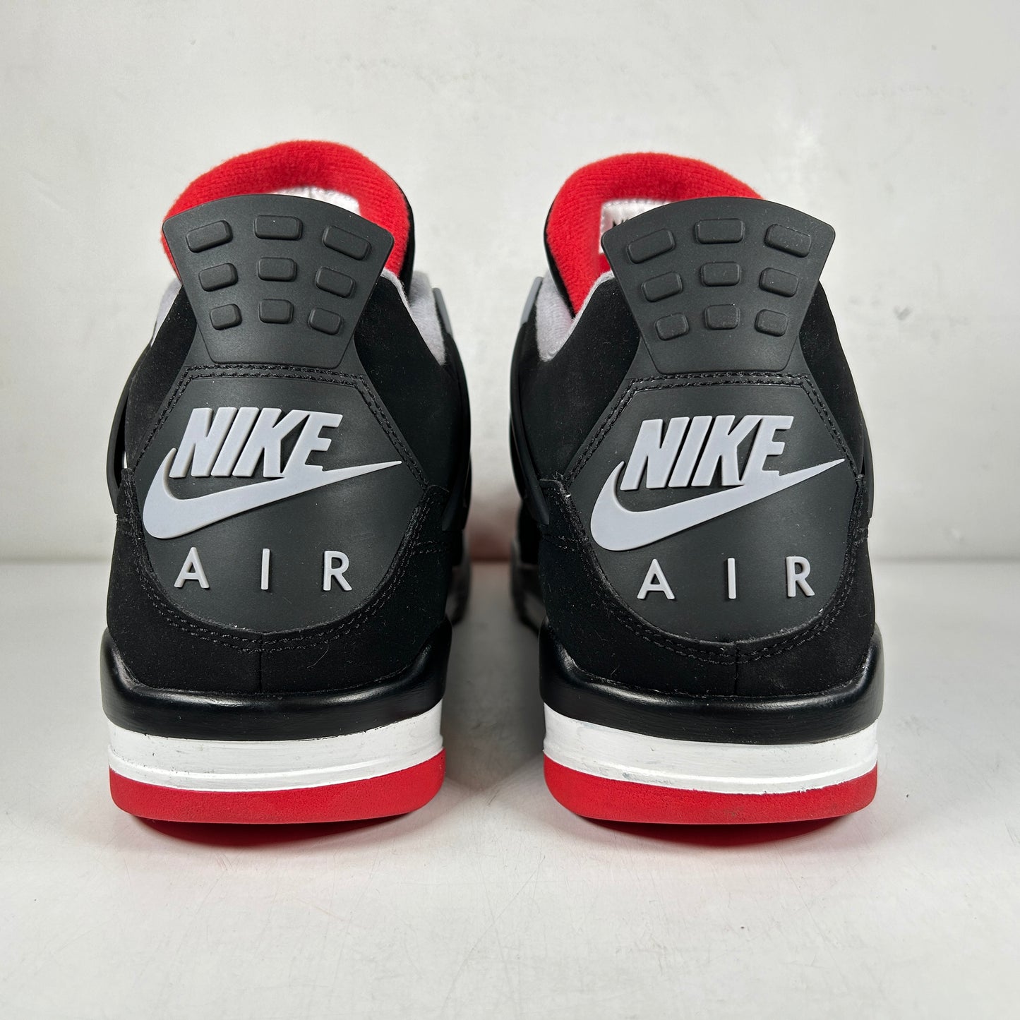 308497 060 Jordan 4 Bred (2019) [USED] - 11 M (Used3)