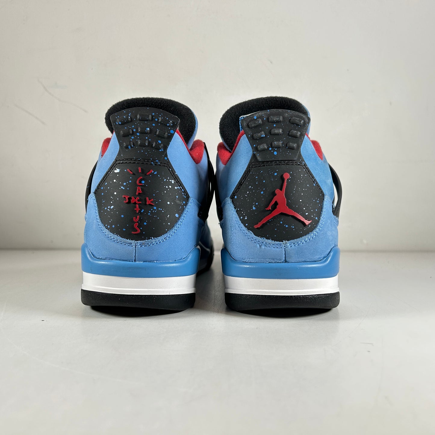 308497 406 Jordan 4 Travis Scott Cactus Jack [USED] - 8.5 M (Used)