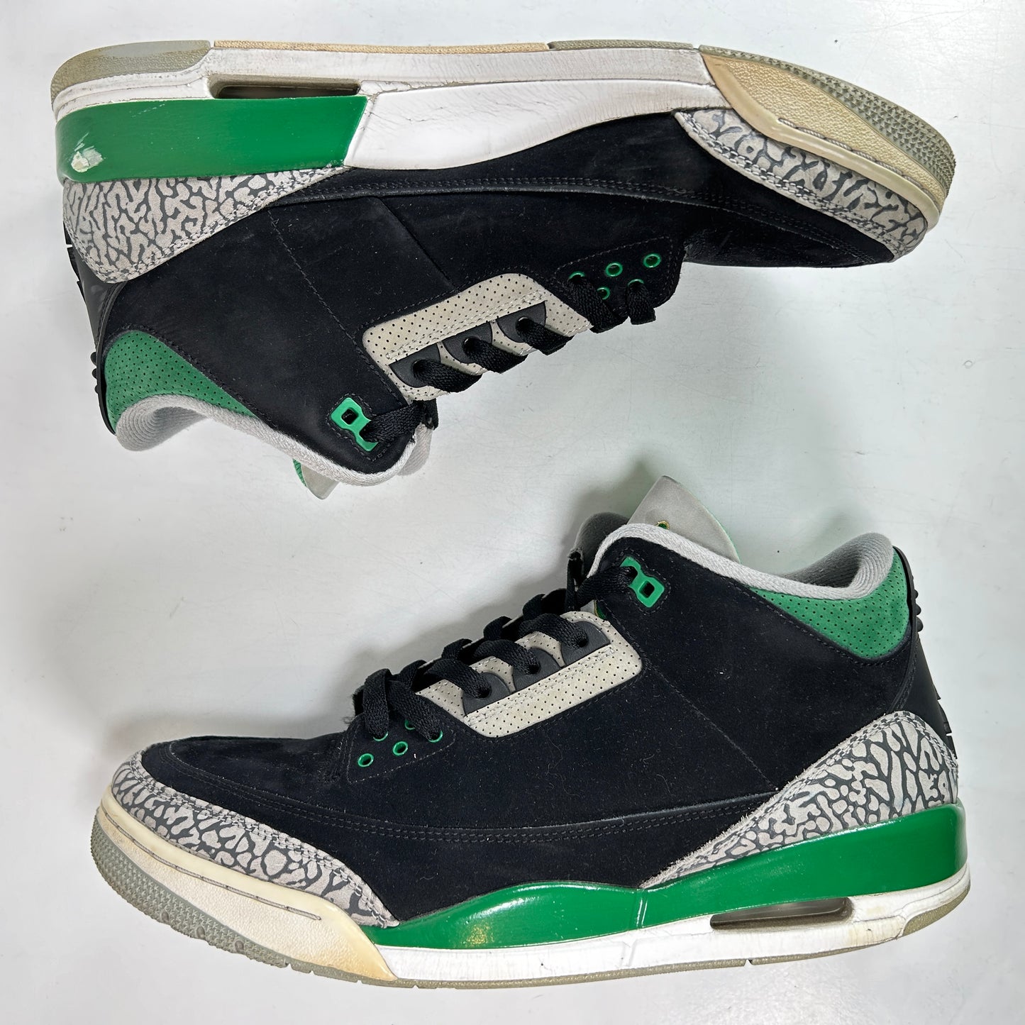 CT8532 030 Jordan 3 Retro Pine Green [USED] - 13 M (Used) (No Box)