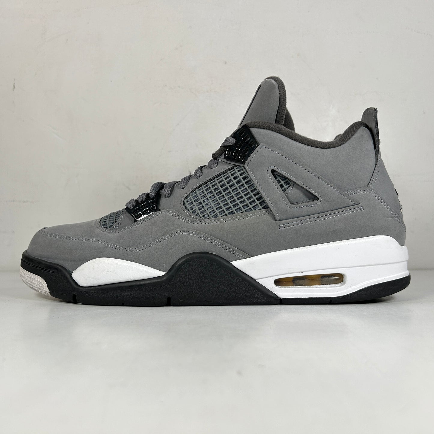 308497 007 Jordan 4 Retro Cool Grey (2019) [USED] - 11 M (Used)