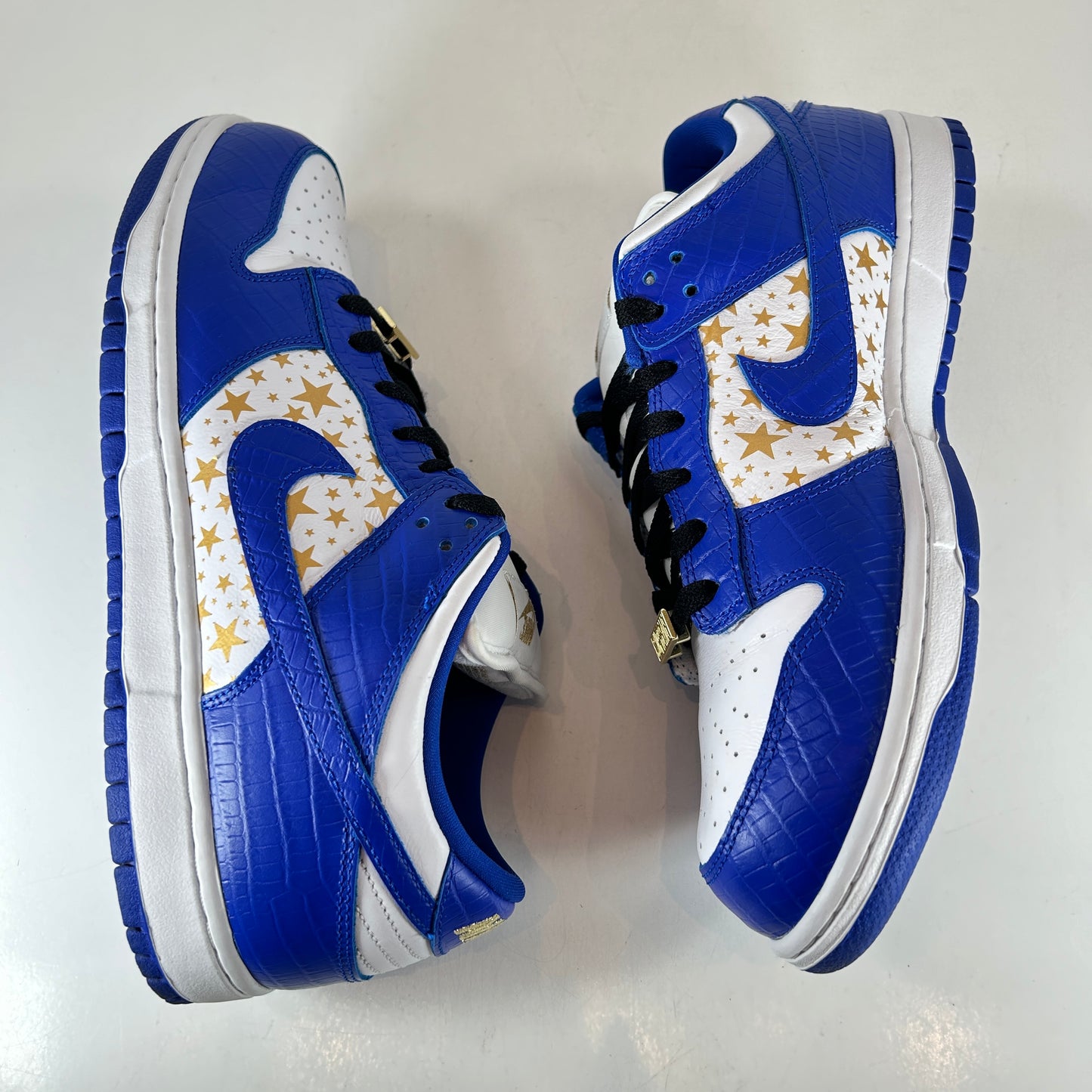 DH3228 100 Nike SB Dunk Low Supreme Stars Hyper Royal (2021) [USED] - 10.5 M (Used)