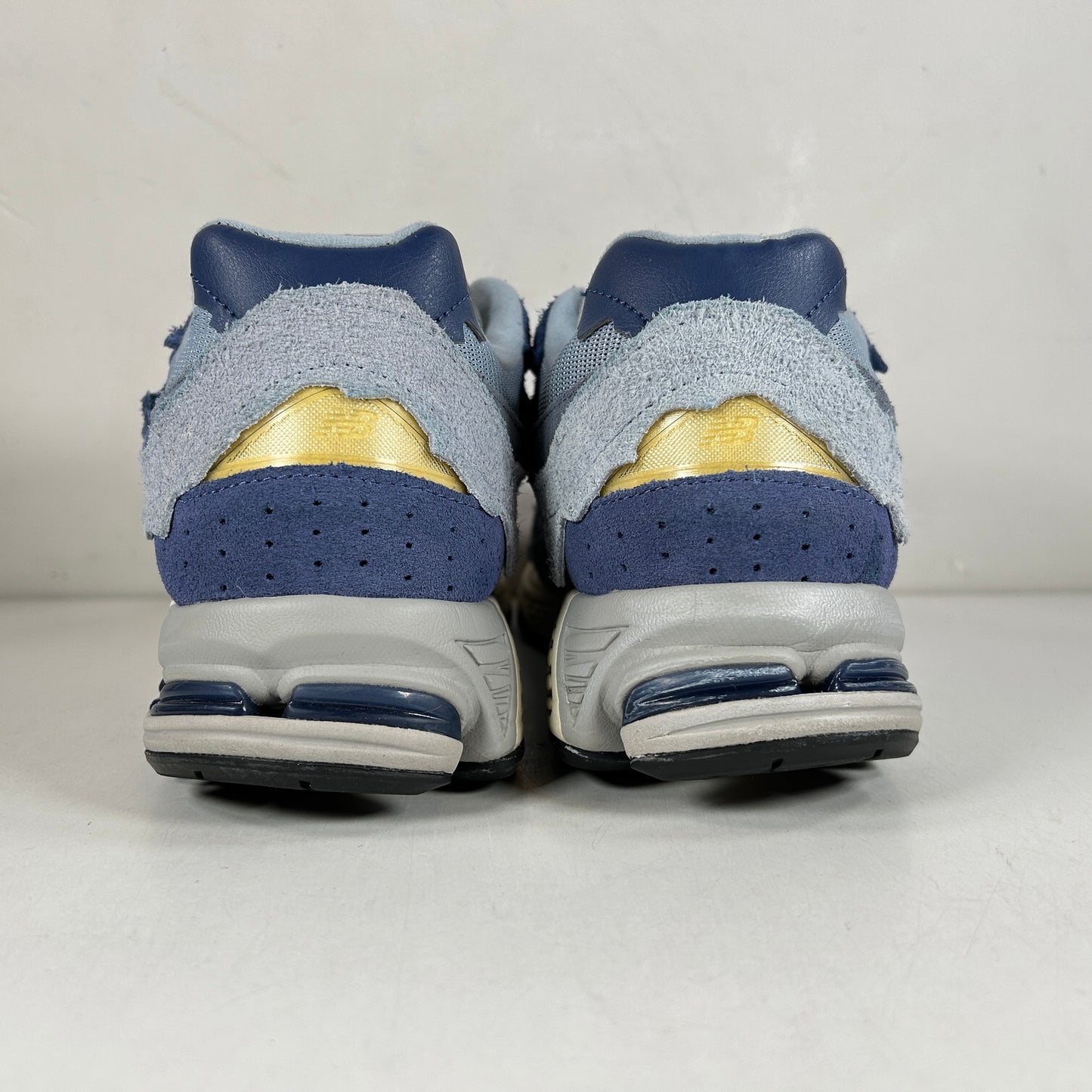 M2002RDI New Balance 2002R Protection Pack Light Arctic Grey Purple [USED] - 11 M (Used)