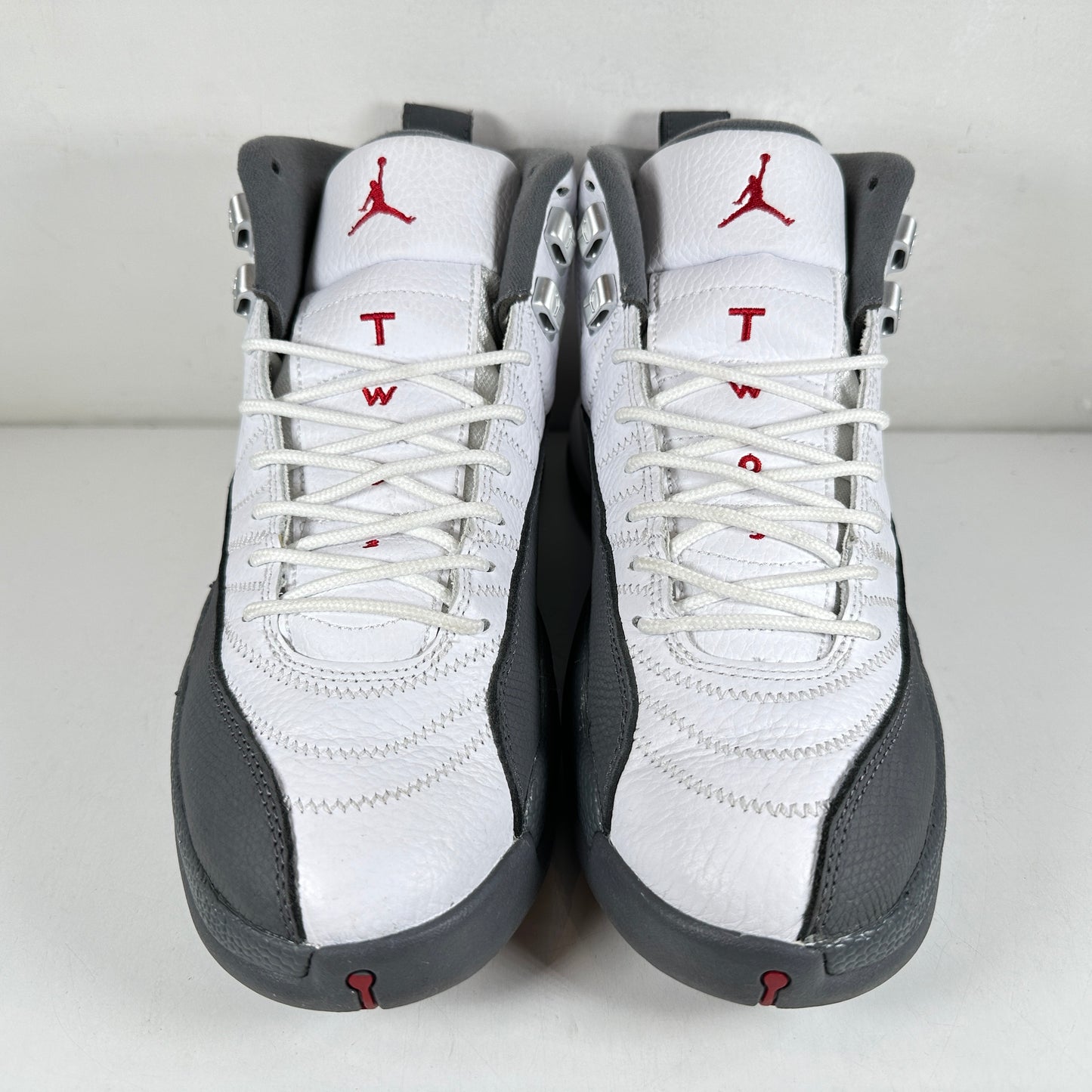 130690 160 Jordan 12 Retro White Dark Grey [USED] - 9 M (Used)