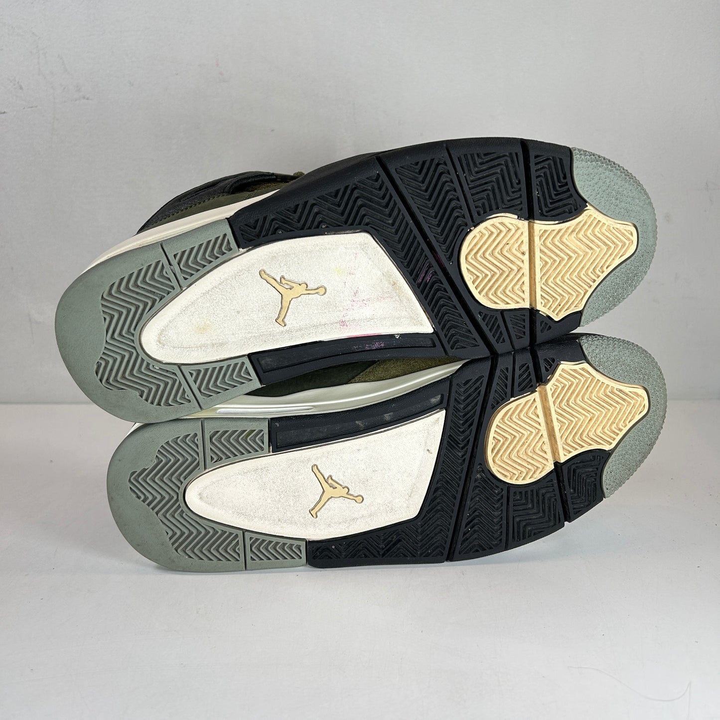 FB9927 200 Air Jordan 4 Craft Medio Oliva