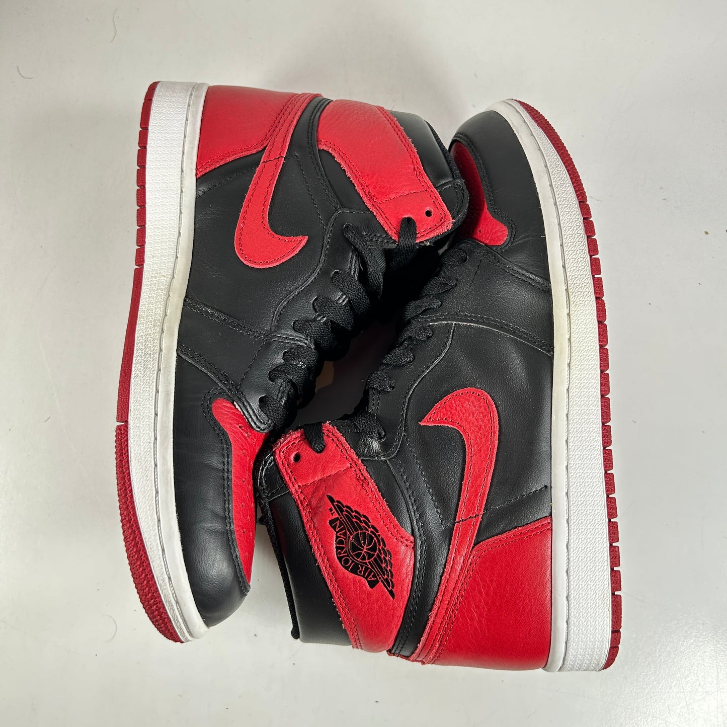 555088 001 Jordan 1 Retro High Bred Banned (2016) [USED] - 7.5 M (Used)