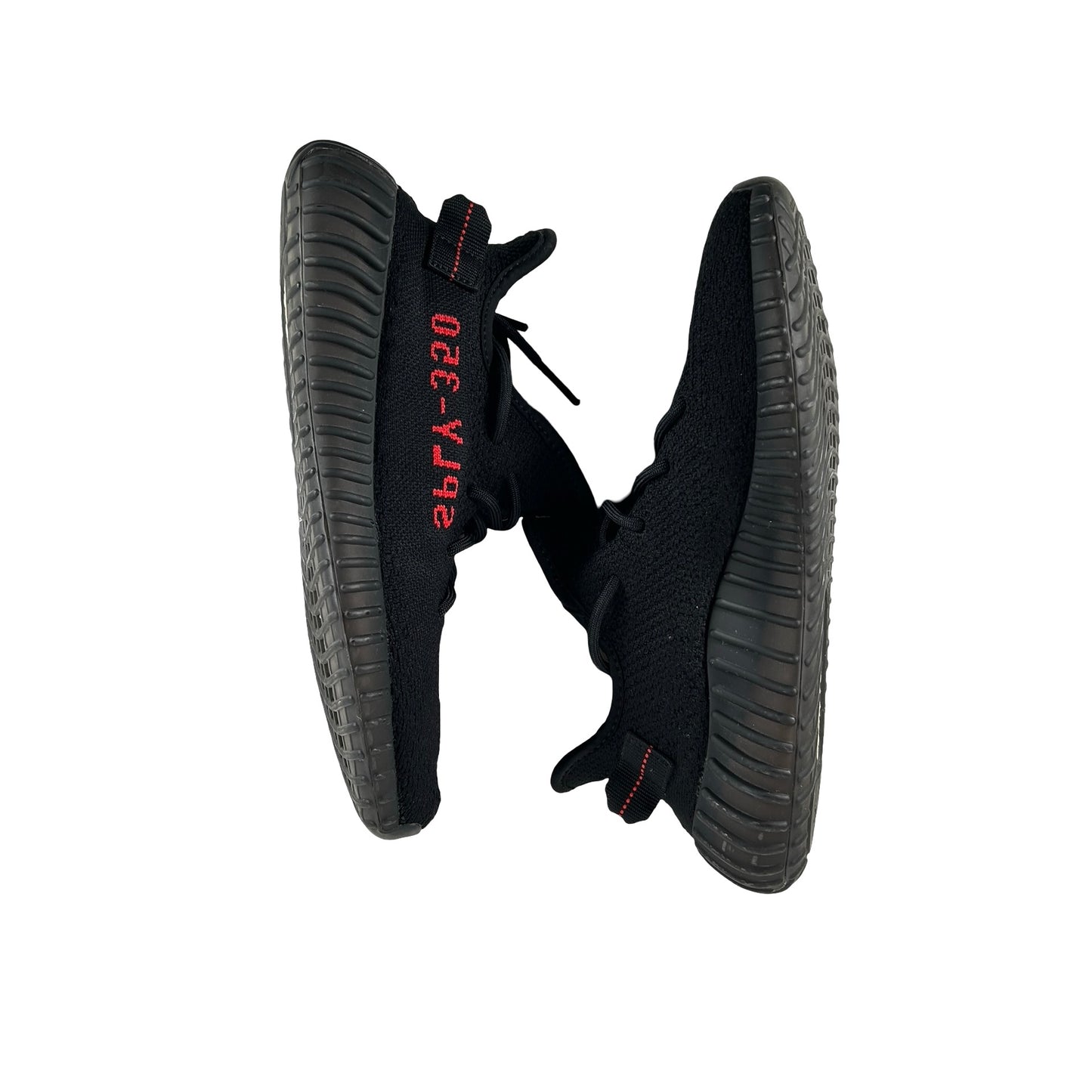 CP9652 Yeezy 350 V2 Criado