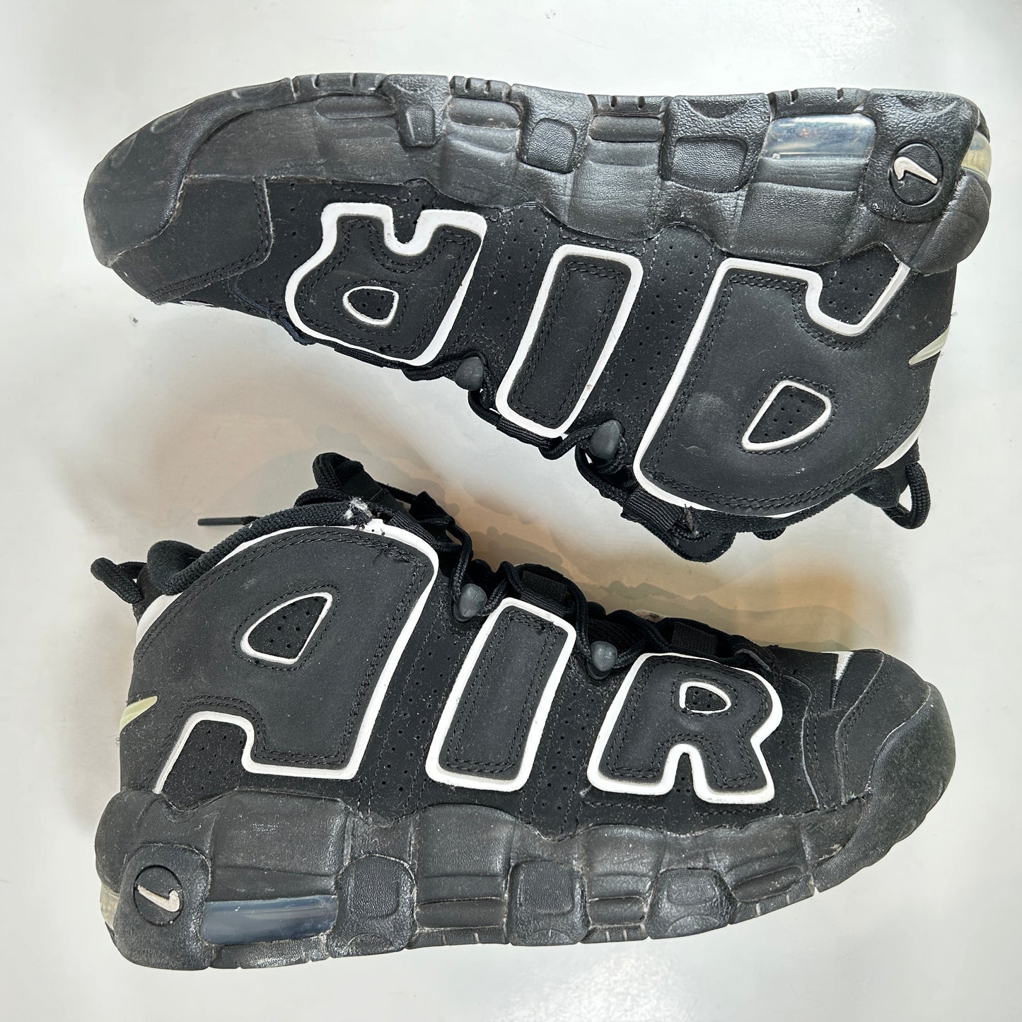 415082 002 Nike Air More Uptempo Black White (GS) [USED]  - 7 Y (Used)