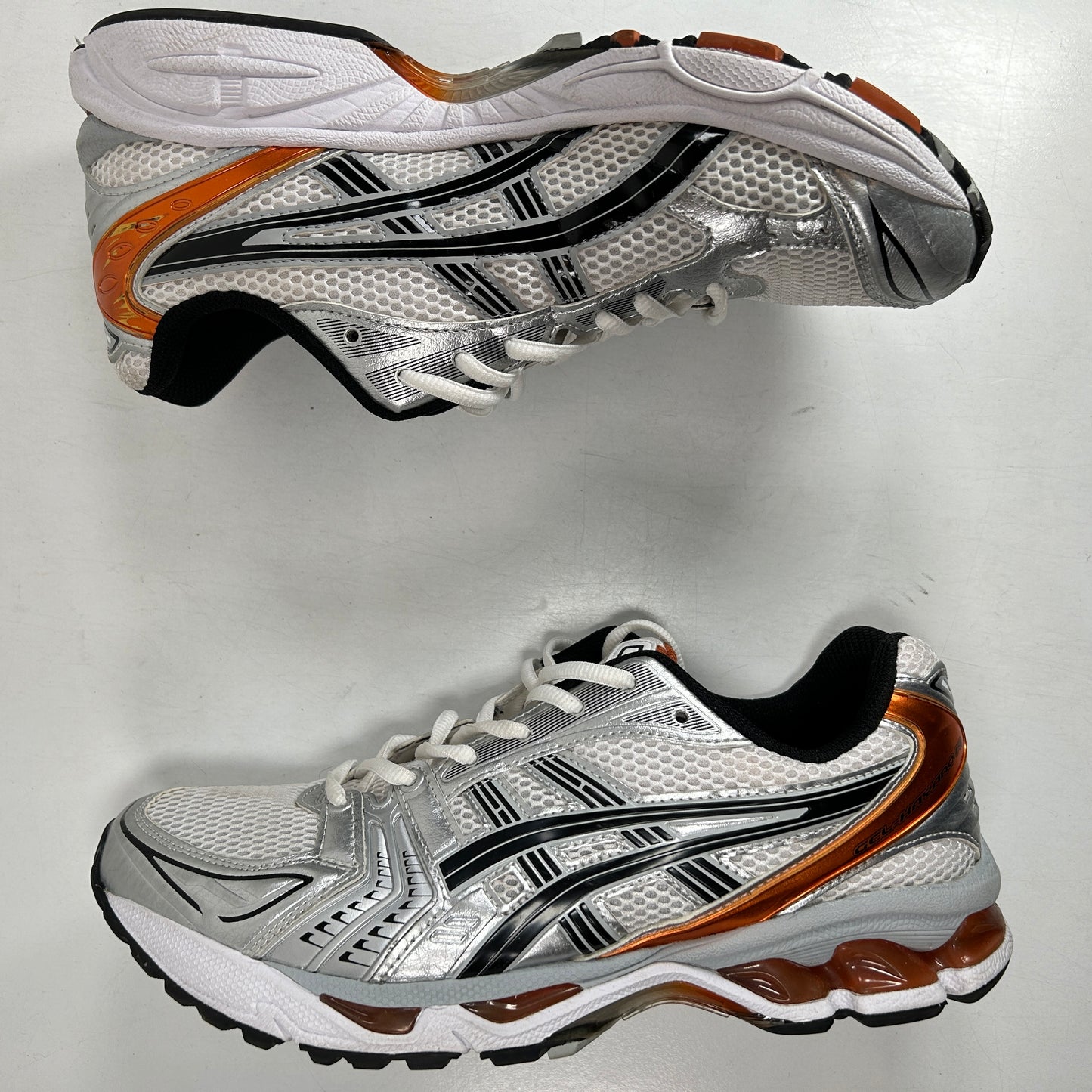 1201A019 109 ASICS Gel-Kayano 14 White Piquant Orange [USED] - 9.5 (Used) (No Box)