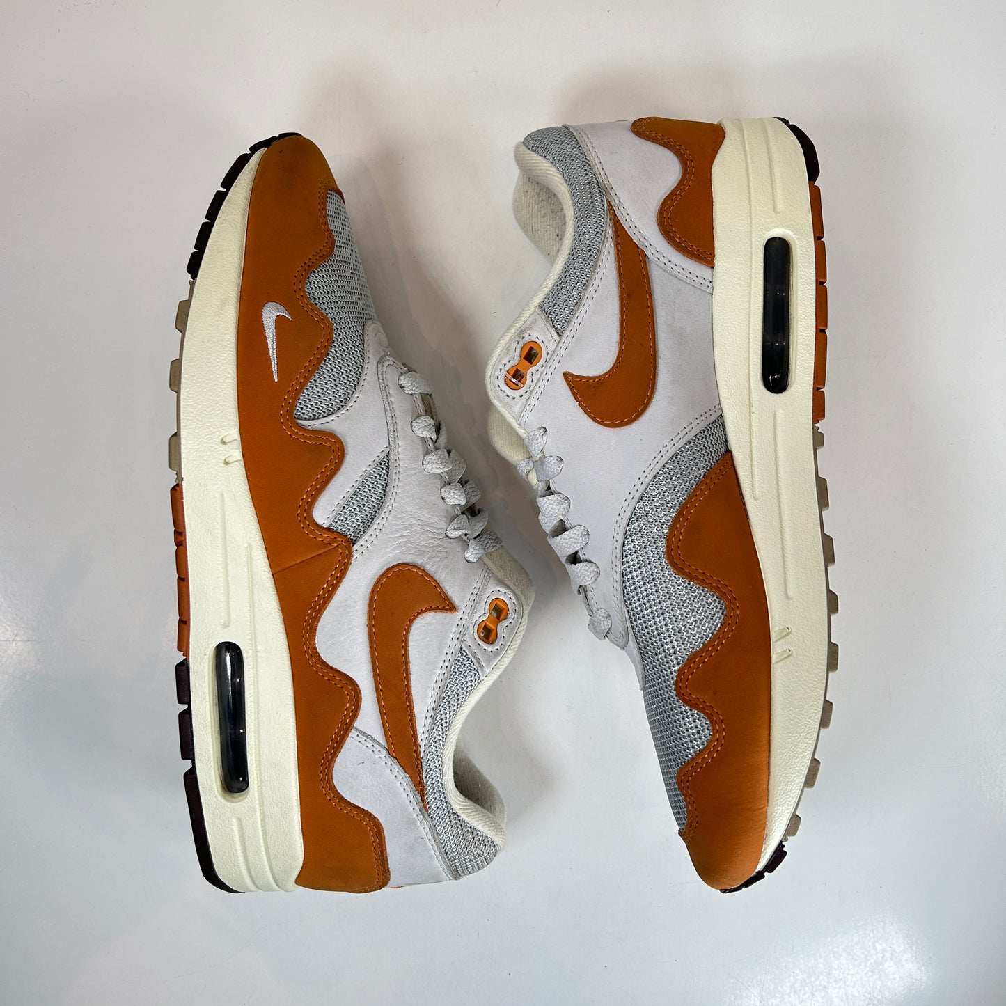 DH1348 001 Nike Air Max 1 Patta Waves Monarch [USED] - 10.5 M (Used)