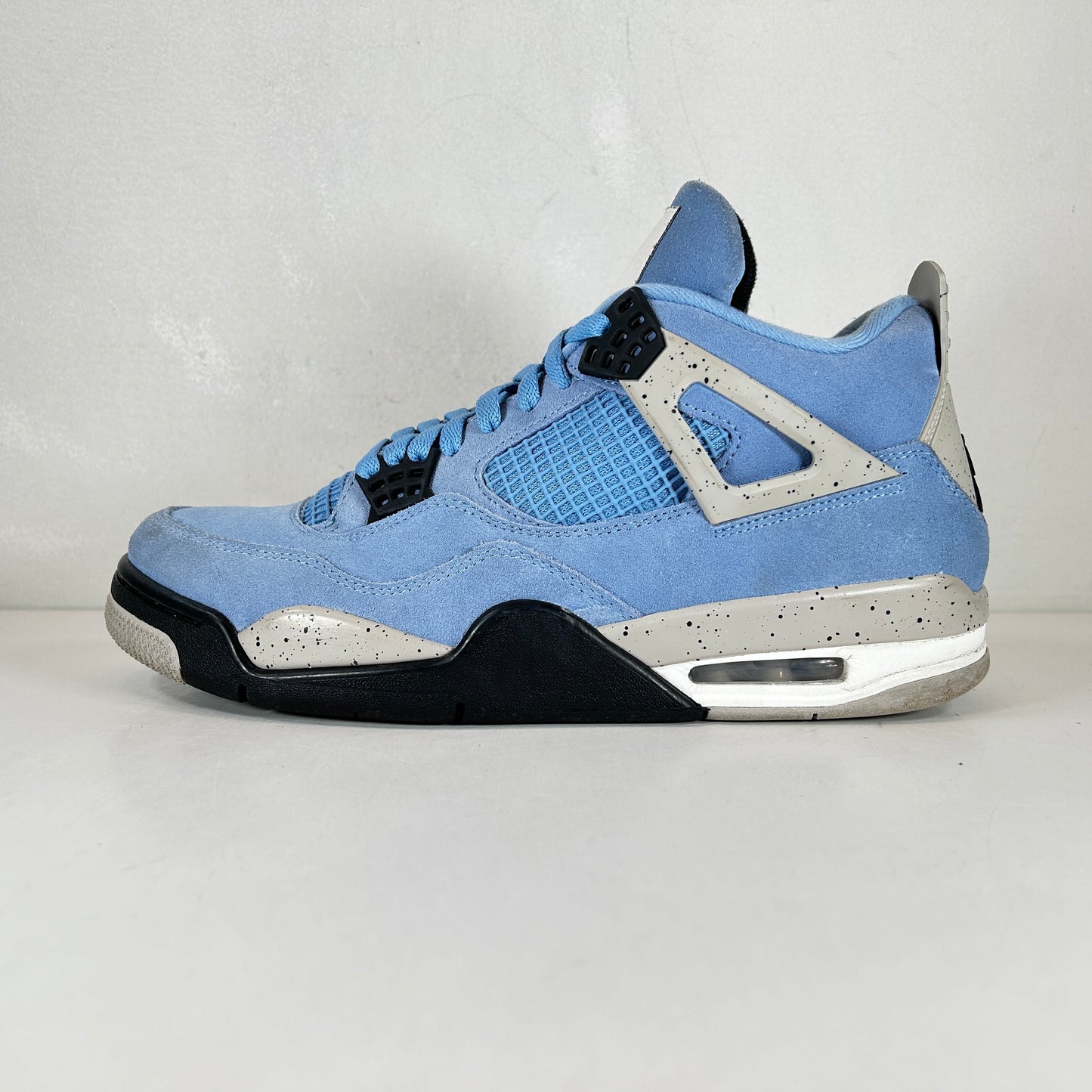 CT8527 400 Jordan 4 University Blue [USED] - 10.5 M (Used2)