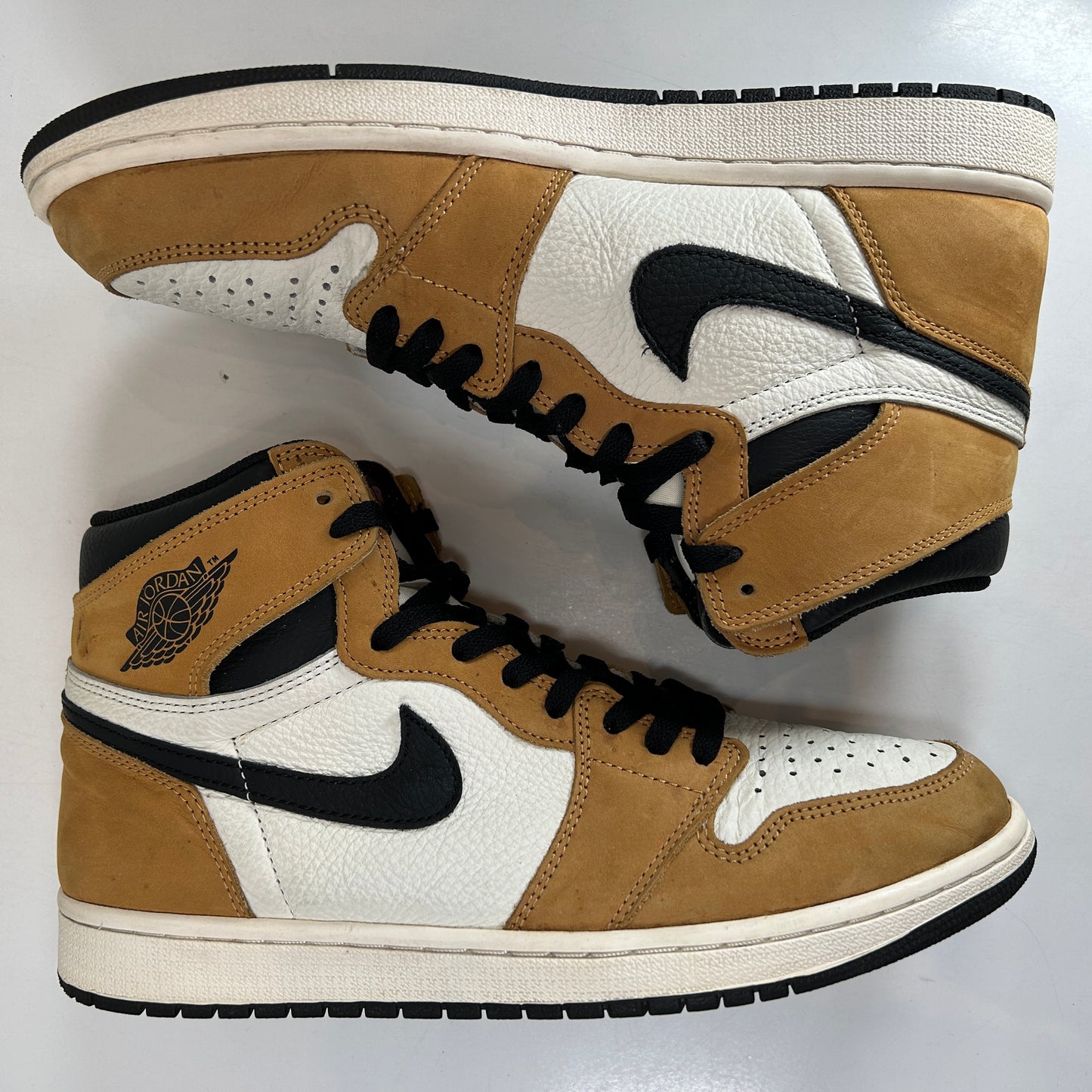 555088 700 Jordan 1 Rookie of the Year [USED] - 11 M (Used) (Replace Box)