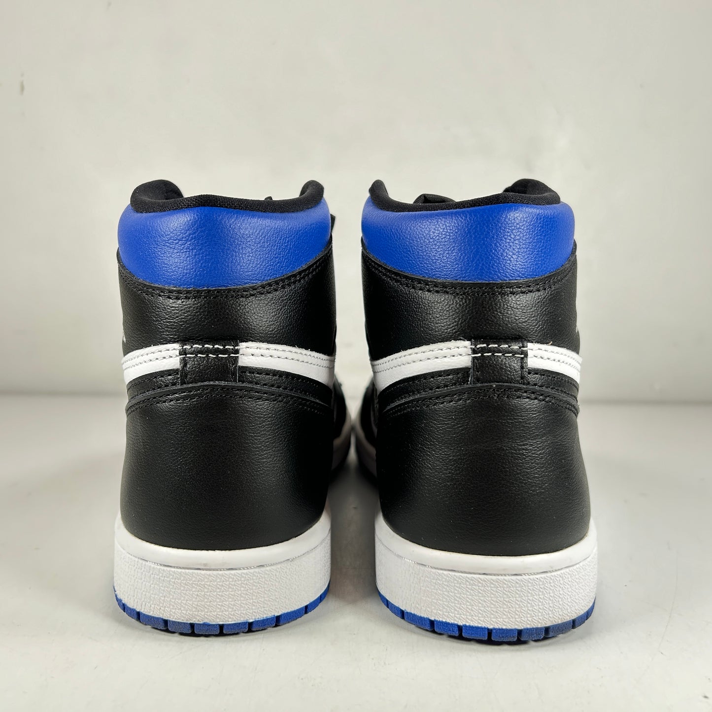 555088 041 Jordan 1 Royal Toe [USED] - 8 M (VNDS)
