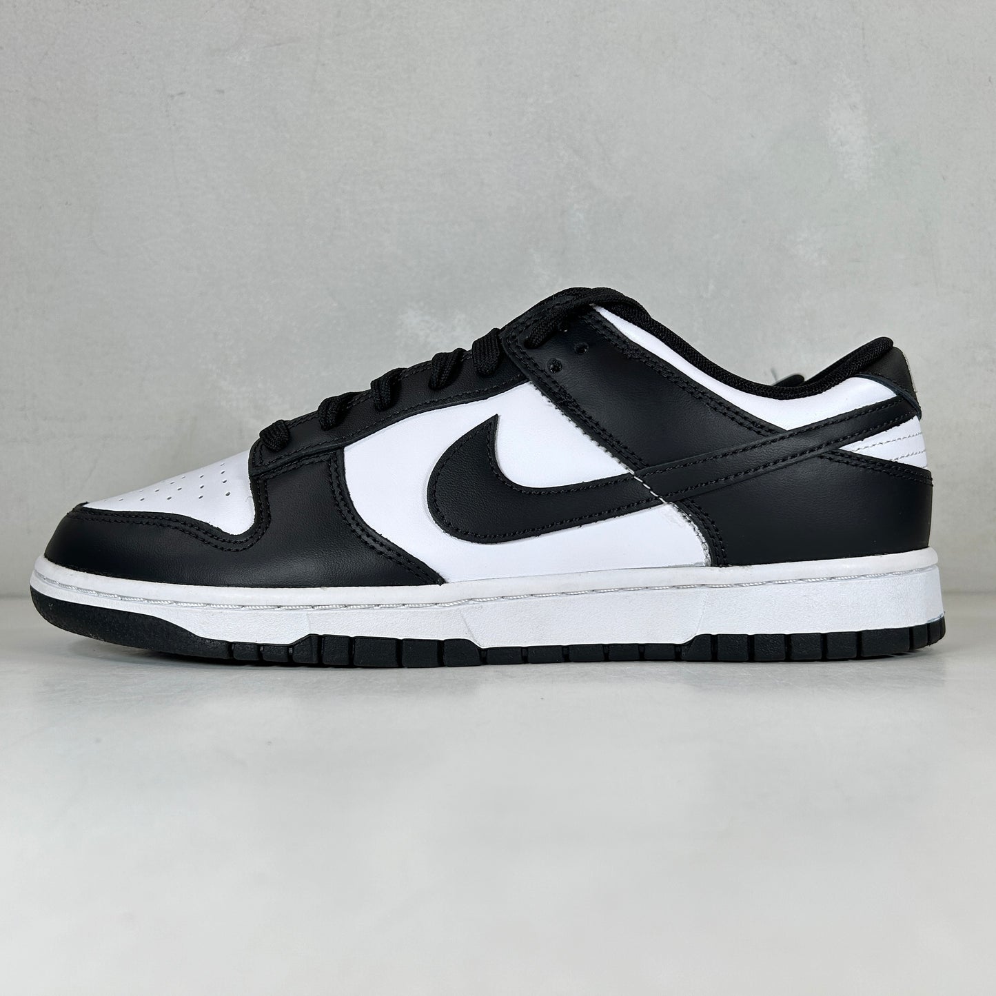 DD1391 100 Dunk Low White Black [USED] - 10.5 M (Used2) (VNDS)