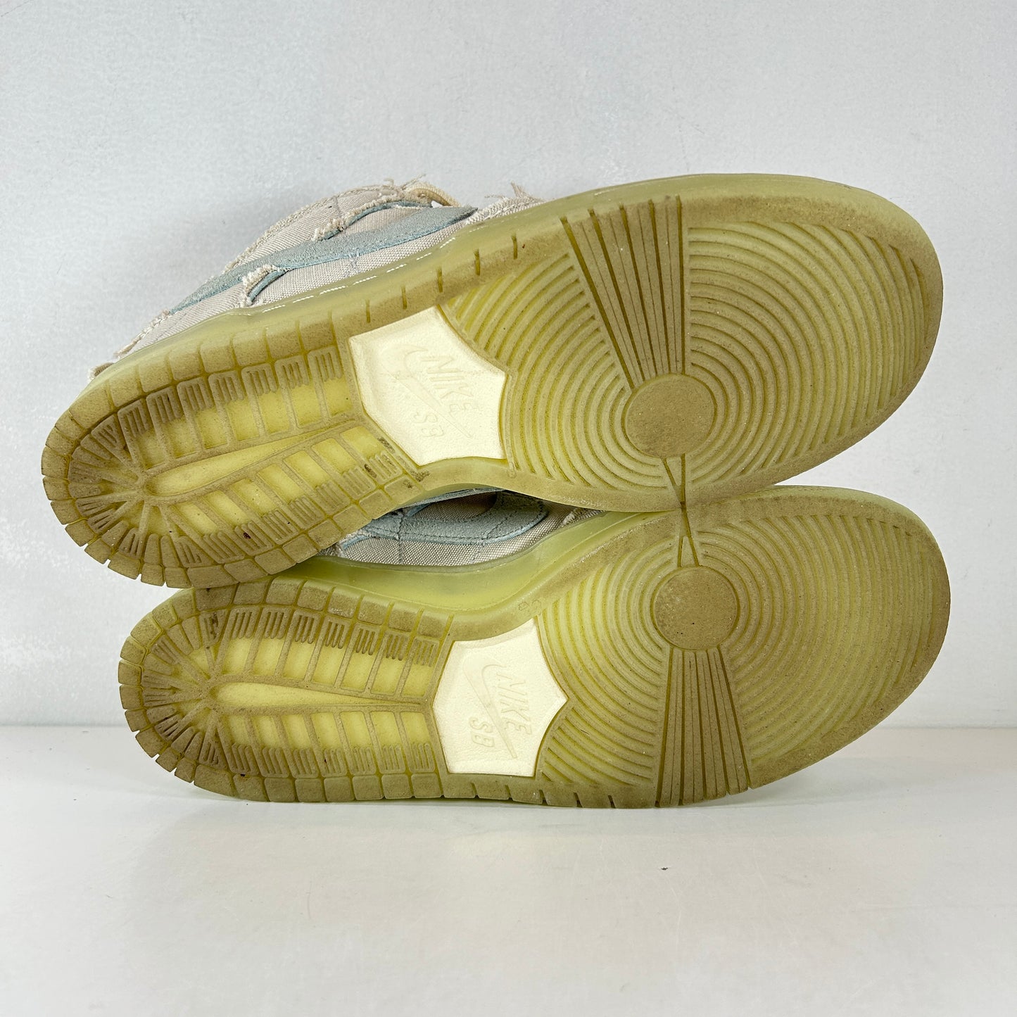 DM0774 111 Nike SB Dunk Low Mummy [USED] - 10 M (Used)