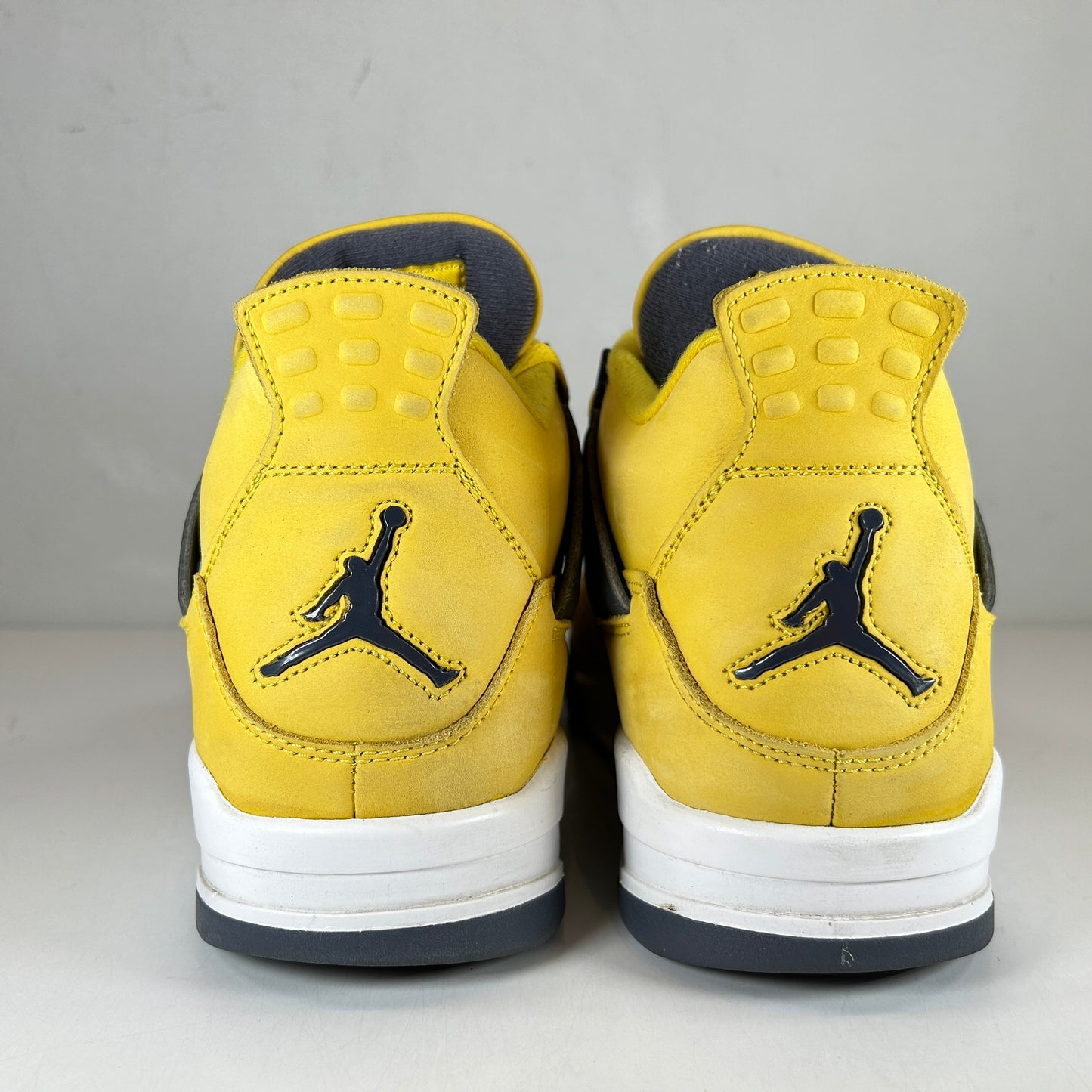 CT8527 700 Jordan 4 Retro Lightning (2021) [USED] - 12 M (Used3)