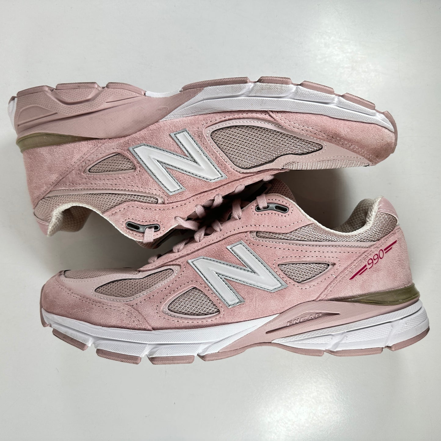 M990KMN4 New Balance 990v4 Pink Ribbon (Faded Rose) [USED] - 11 M (Used)