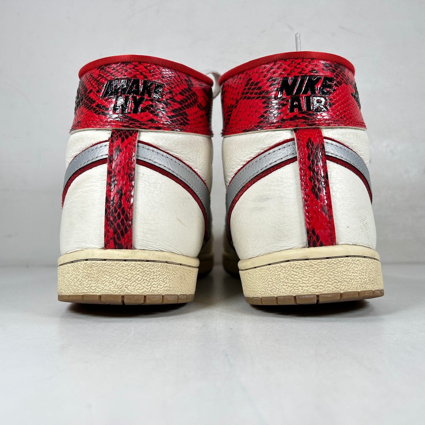 FN8675 100 Nike Jordan Air Ship PE SP Awake NY [USED] - 10.5 M (Used) (No Box)