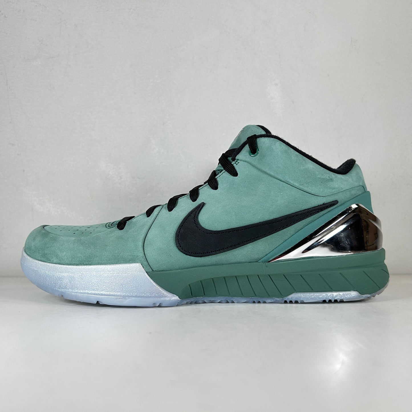 FQ3545 300 Nike Kobe 4 Protro Girl Dad [USED] - 10 M (VNDS)