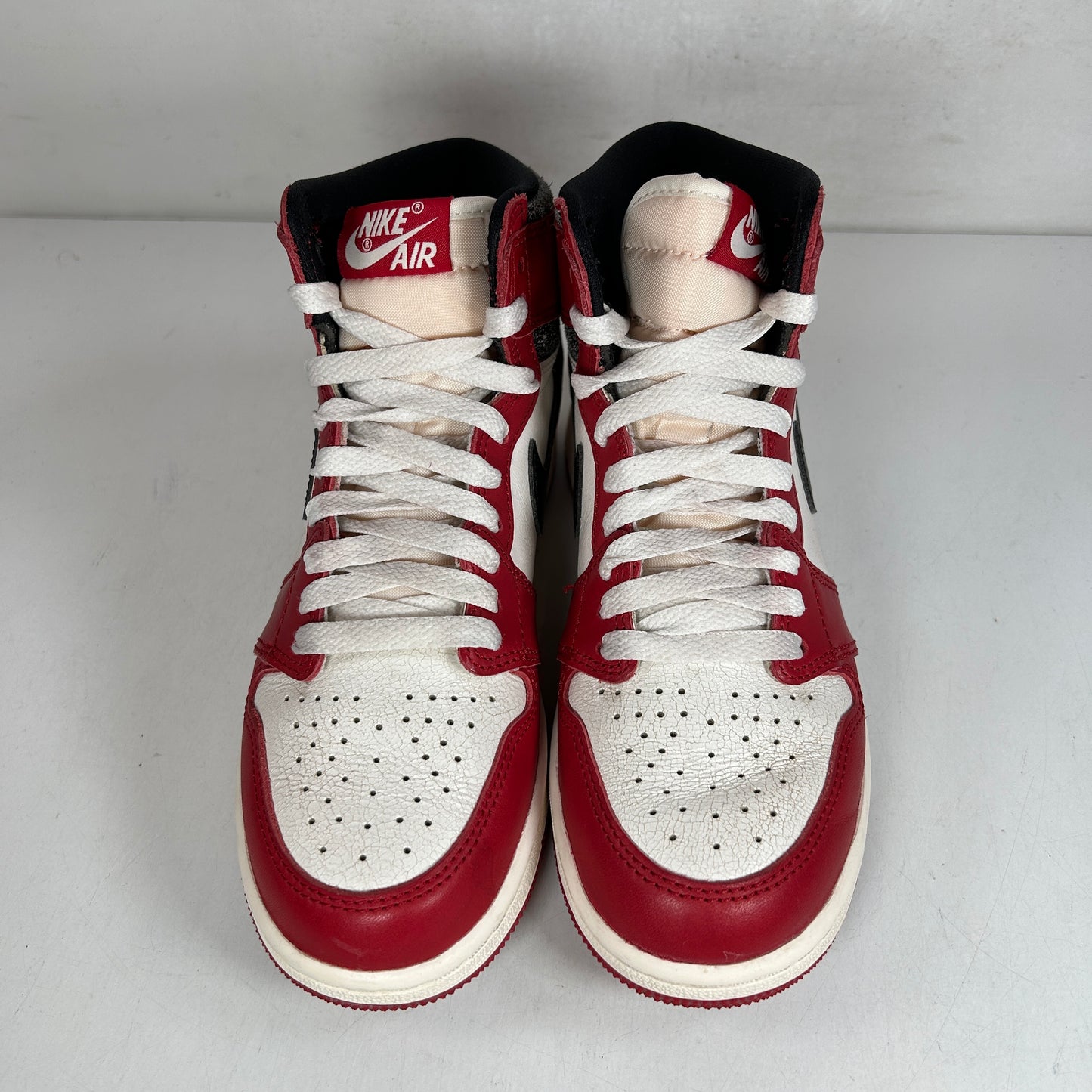 FD1437 612 Jordan 1 Retro High OG Chicago Lost and Found (GS) [USED] - 5 Y (Used)