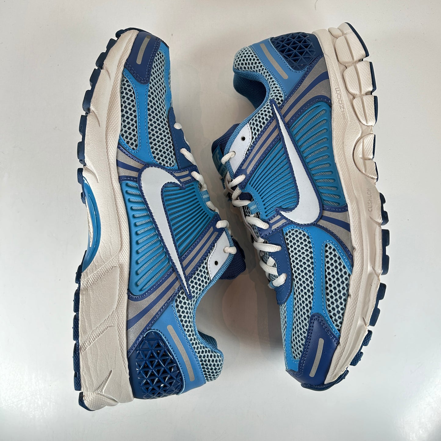FB9149 400 Nike Zoom Vomero 5 Mystic Navy Worn Blue [USED] - 11 M (Used)