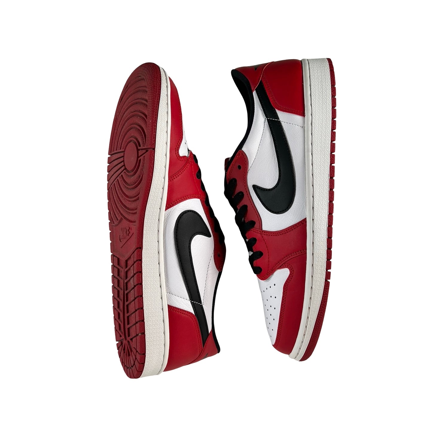 705329 600 Jordan 1 Retro Low Chicago (2016) [USED] - 11.5 M (Used)