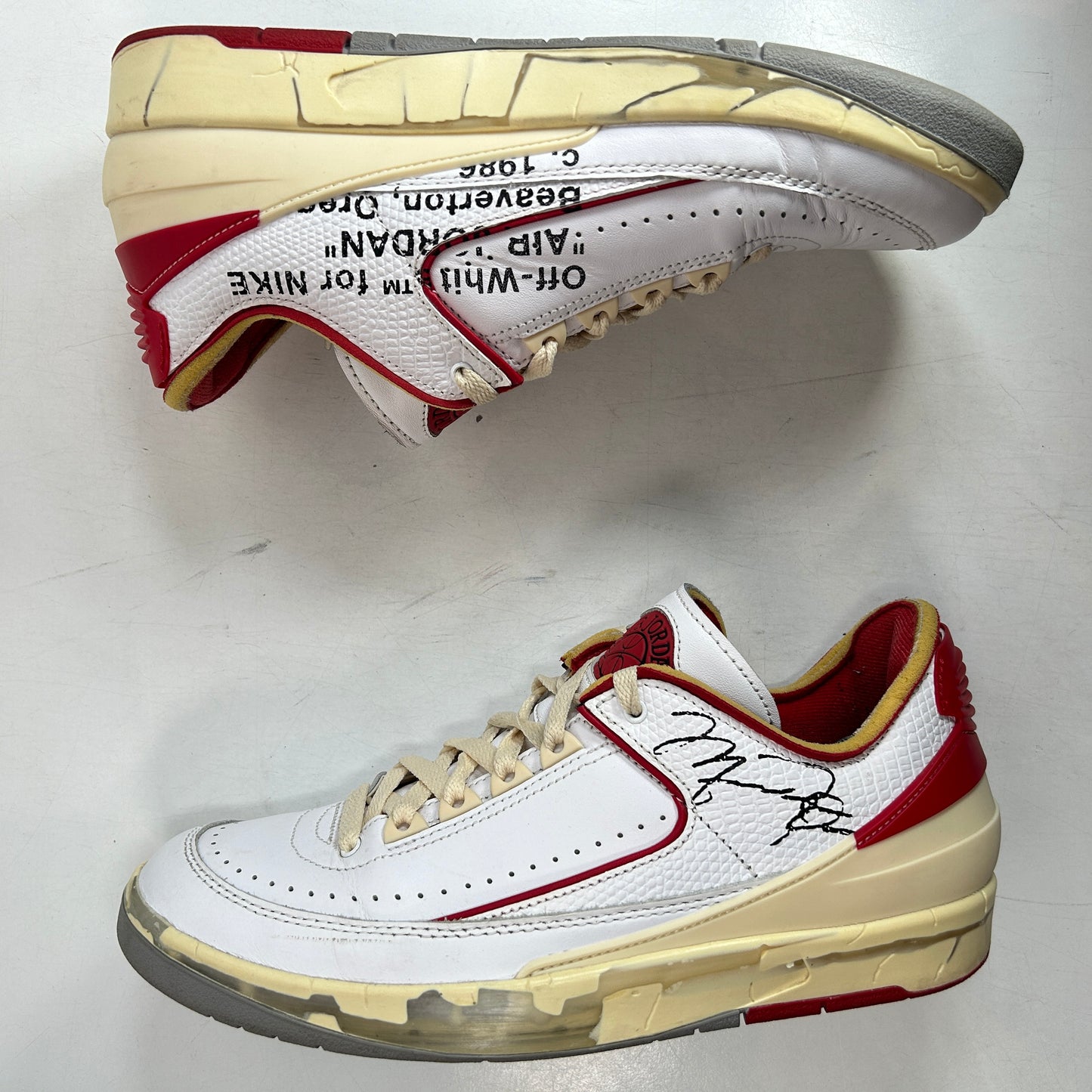 DJ4375 106 Jordan 2 Retro Low SP Off-White White Red [USED] - 9 M (Used2)