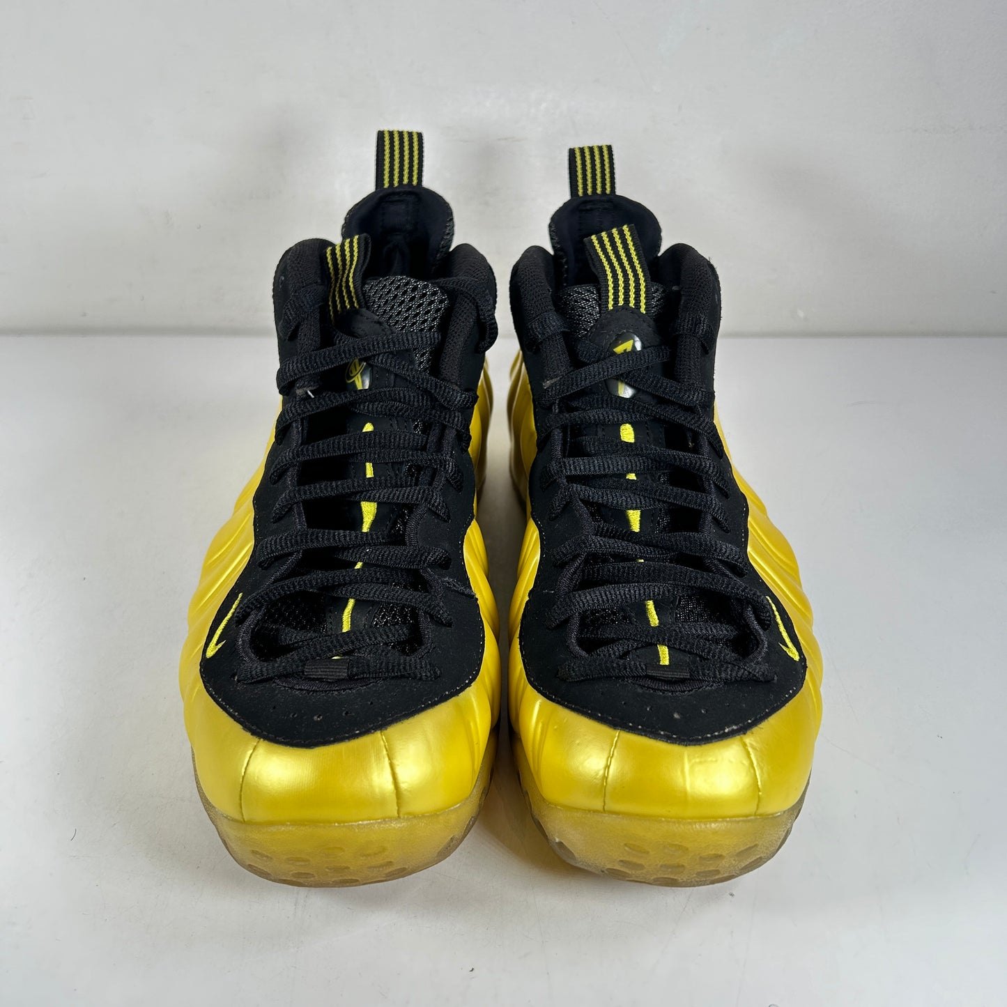 314996 330 Nike Air Foamposite One Electrolime [USED] - 9.5 M (Used) (No Box)