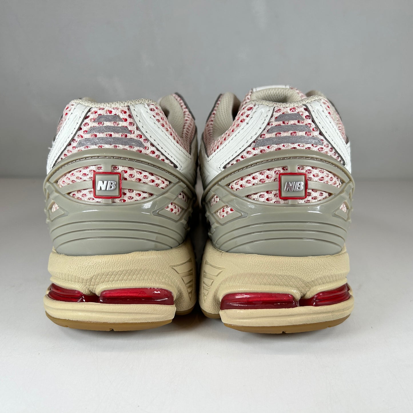 M1906RO New Balance 1906R White Red [USED] - 11.5 M (VNDS)