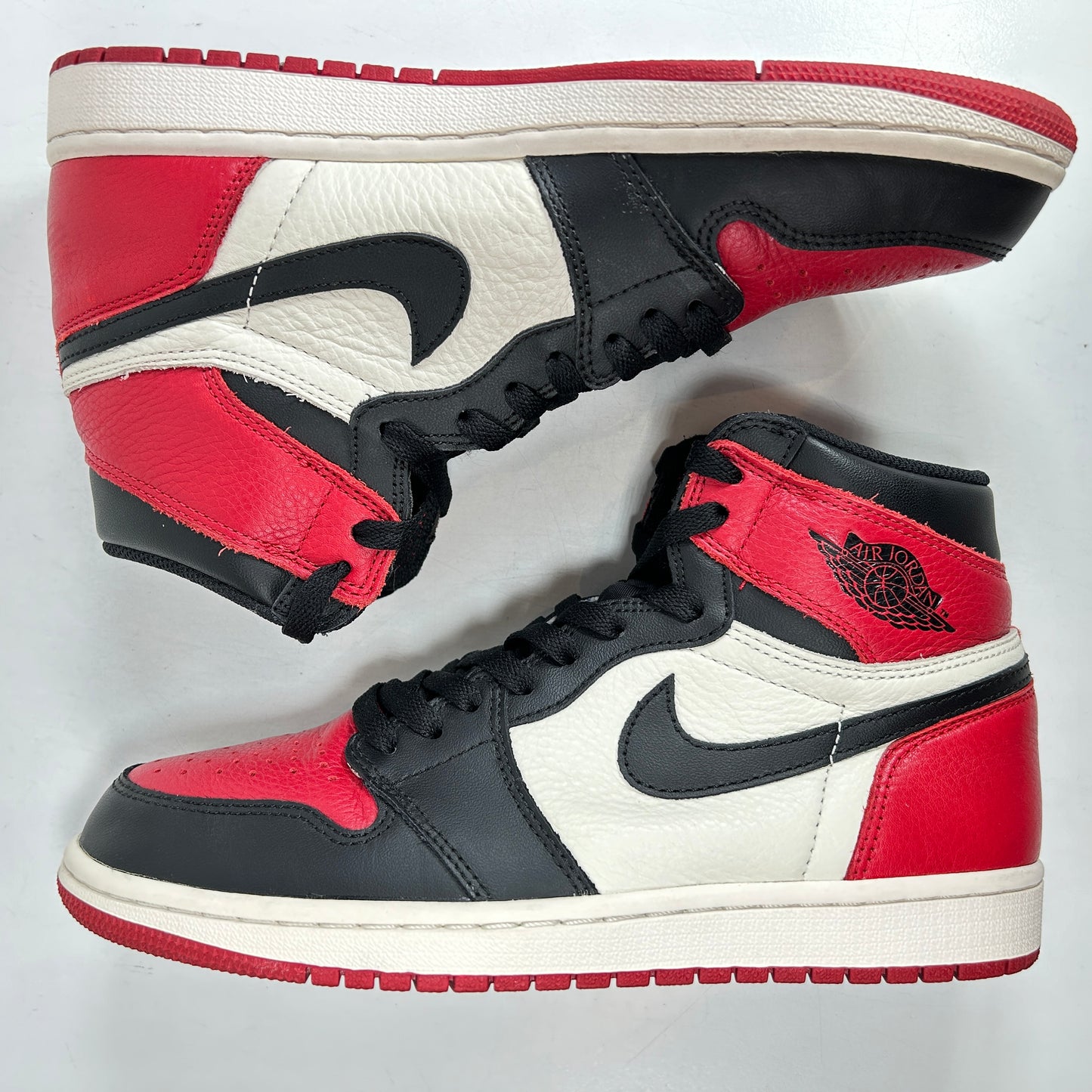 555088 610 Jordan 1 Bred Toe [USED] - 8 M (Used)