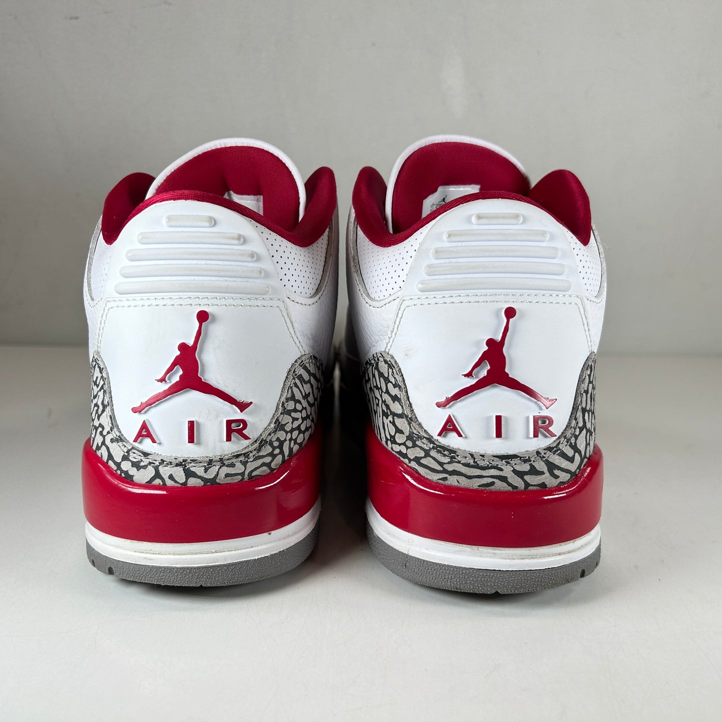 CT8532 126 Jordan 3 Retro Cardinal Red [USED] - 12 M (Used2)