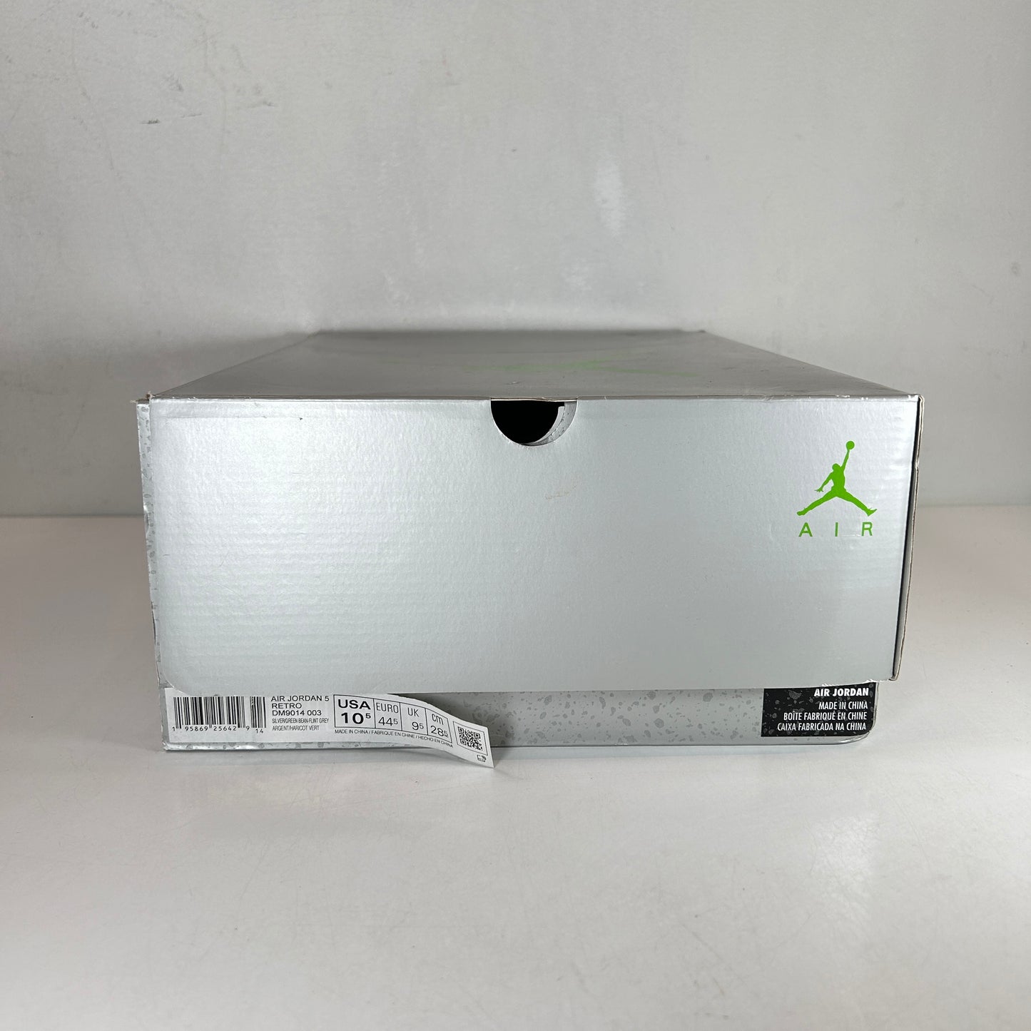 DM9014 003 Jordan 5 Retro Green Bean [USED] - 10.5 M (Used)