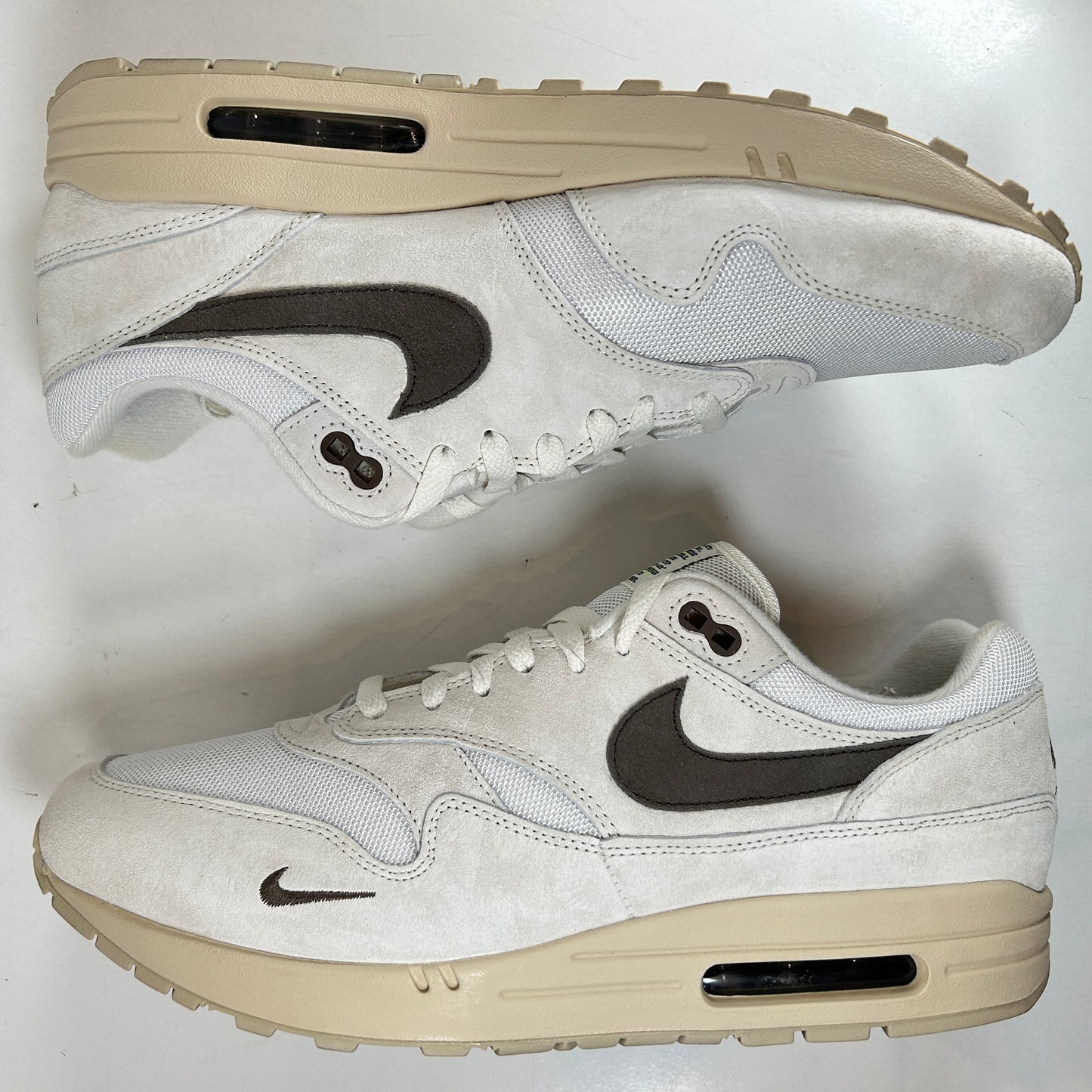 DZ4494 100 Nike Air Max 1 Sail Ironstone [USED] - 13 M (Used)