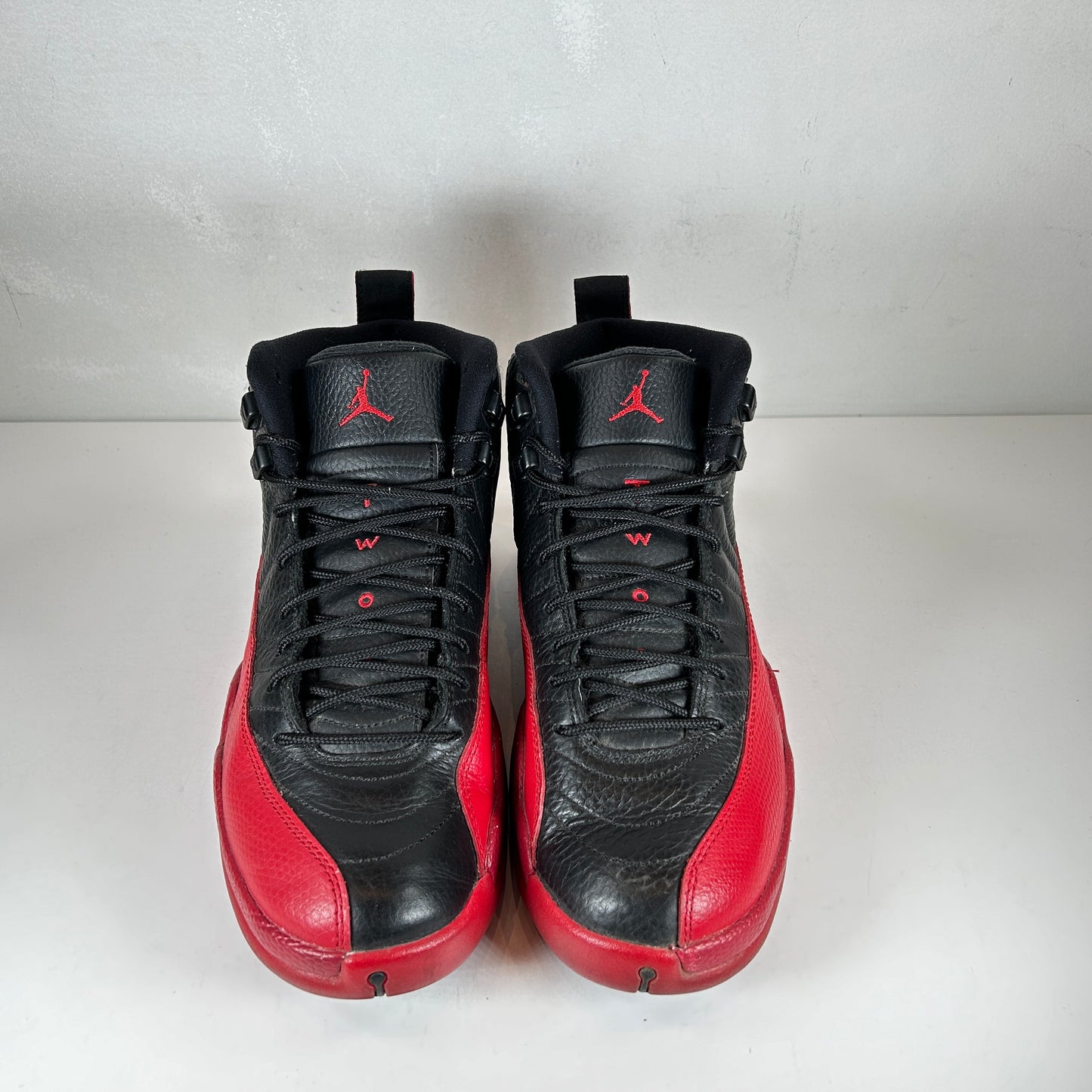 130690 002 Jordan 12 Retro Flu Game (2016) [USED] - 8 M (Used) (No Box3)