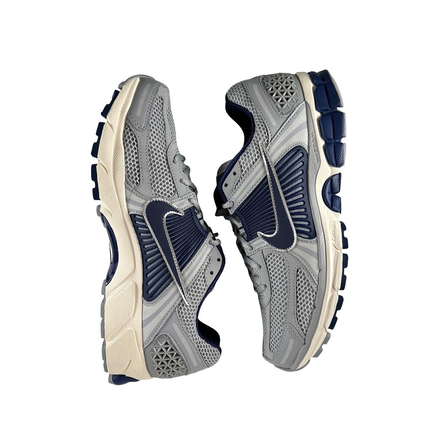 FB9149 003 Nike Zoom Vomero 5 Yankees [USED] - 10 M (Used)