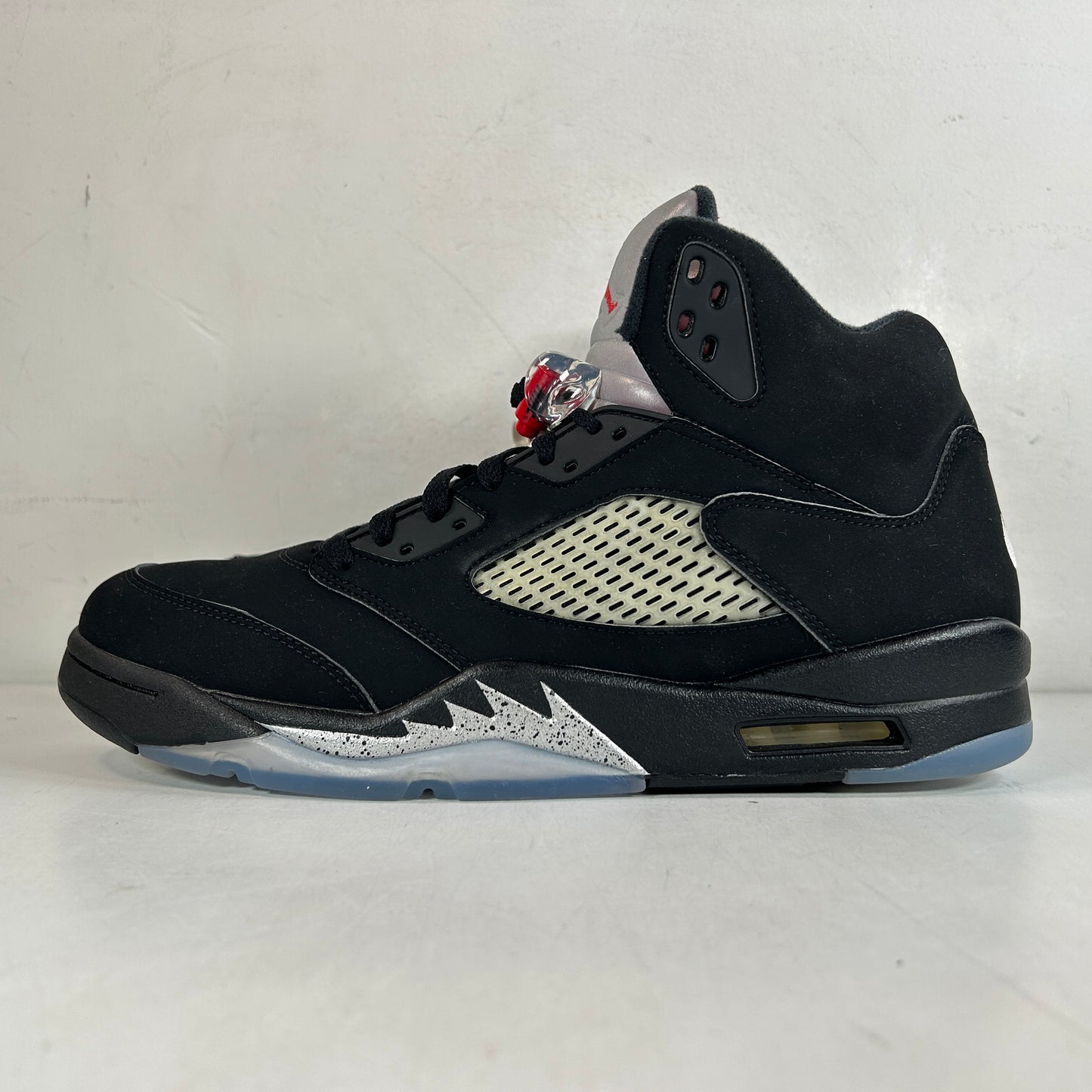 845035 003 Jordan 5 Retro Black Metallic (2016) [CONDITIONAL] - 11.5 M (Slight Yellowing)