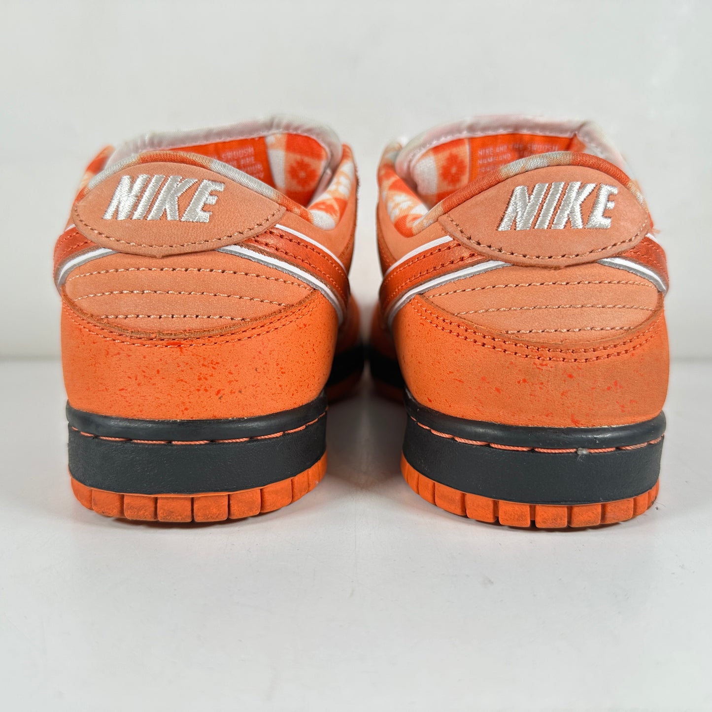 FD8776 800 Nike SB Dunk Low Concepts Orange Lobster [USED] - 5.5 M (Used)