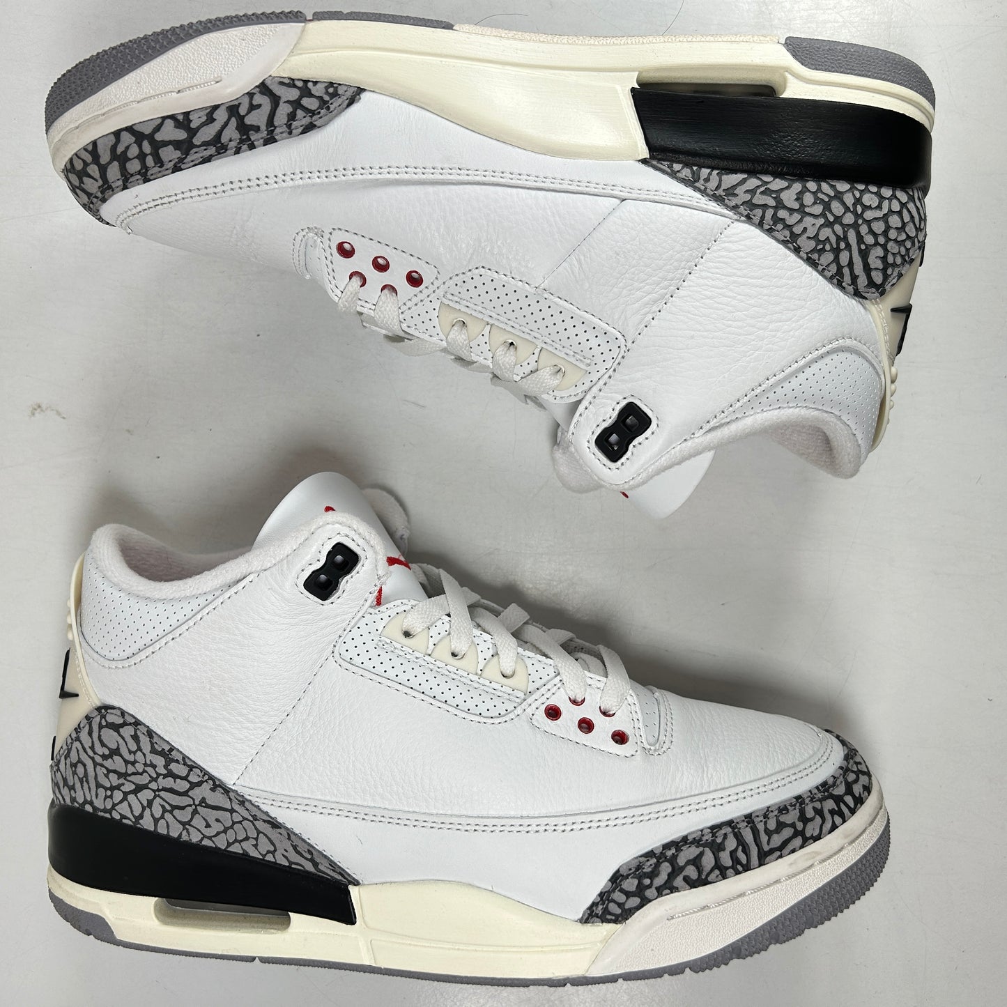 DN3707 100 Jordan 3 Retro White Cement Reimagined [USED] - 10 M (Used6)