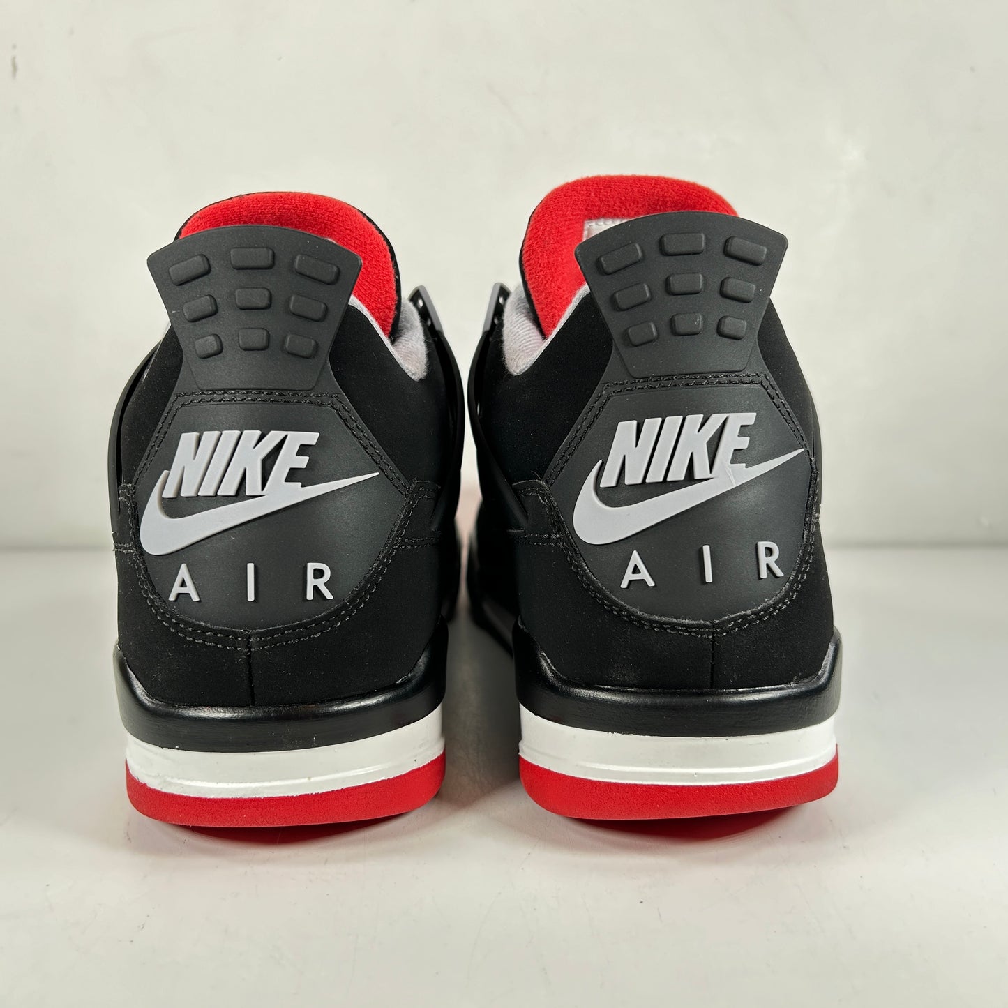 308497 060 Jordan 4 Bred (2019) [USED] - 10.5 M (Used2)