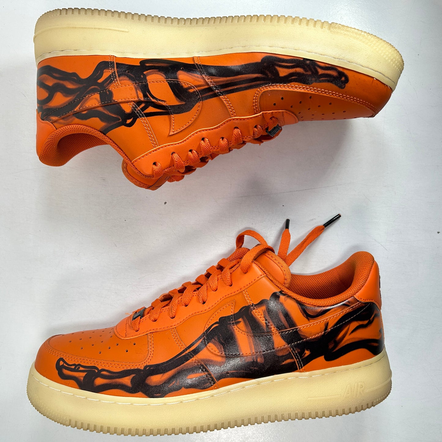 CU8067 800 Nike Air Force 1 Low Orange Skeleton Halloween [USED] - 12 (Used)