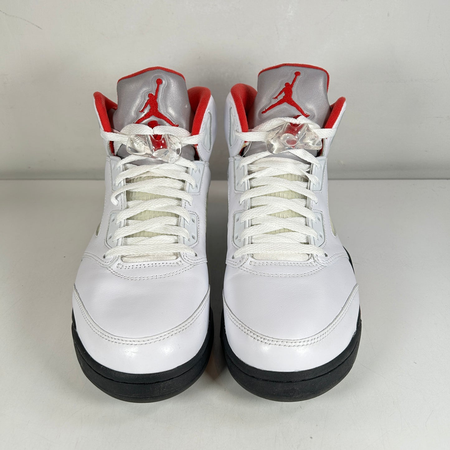 DA1911 102 Jordan 5 Fire Red [USED] - 10.5 M (Used) (Replace Box)