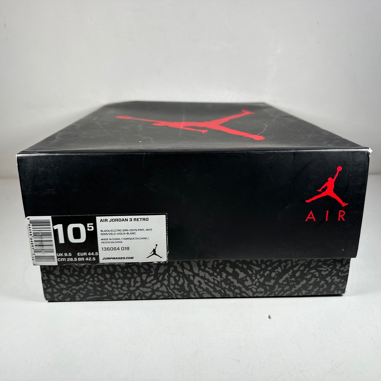 136064 018 Jordan 3 Retro Joker [USED] - 10.5 M (Used)