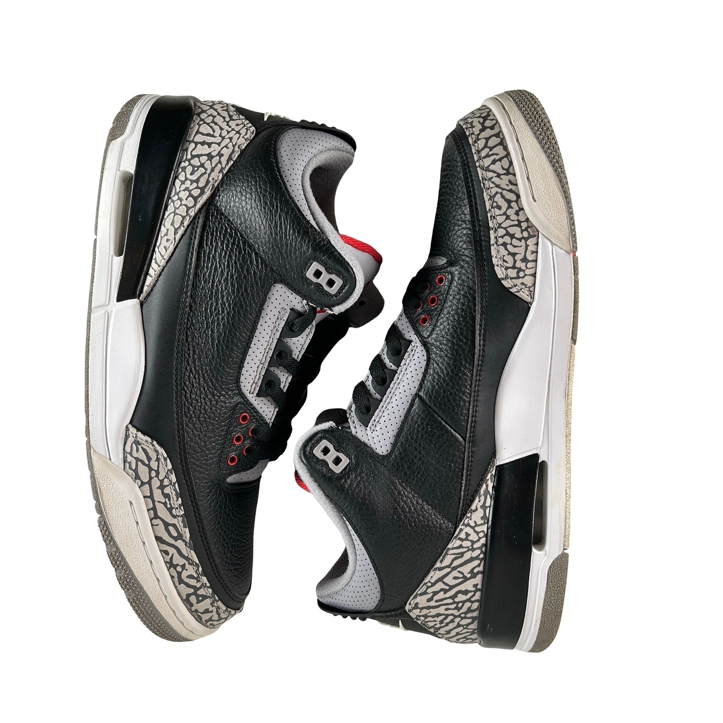 854262 001 Jordan 3 Black Cement 2018 [USED] - 11.5 M (Used10)