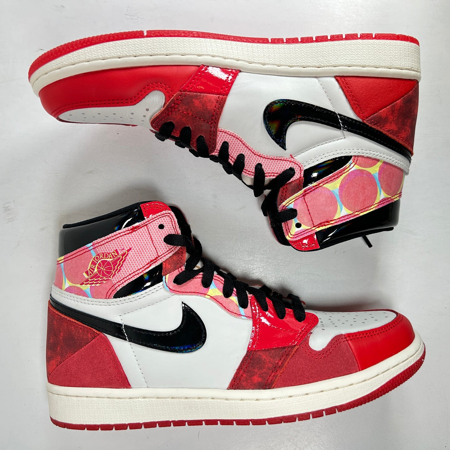 DV1748 601 Jordan 1 Retro High OG Spider-Man Across the Spider-Verse [USED] - 8.5 M (Used2)