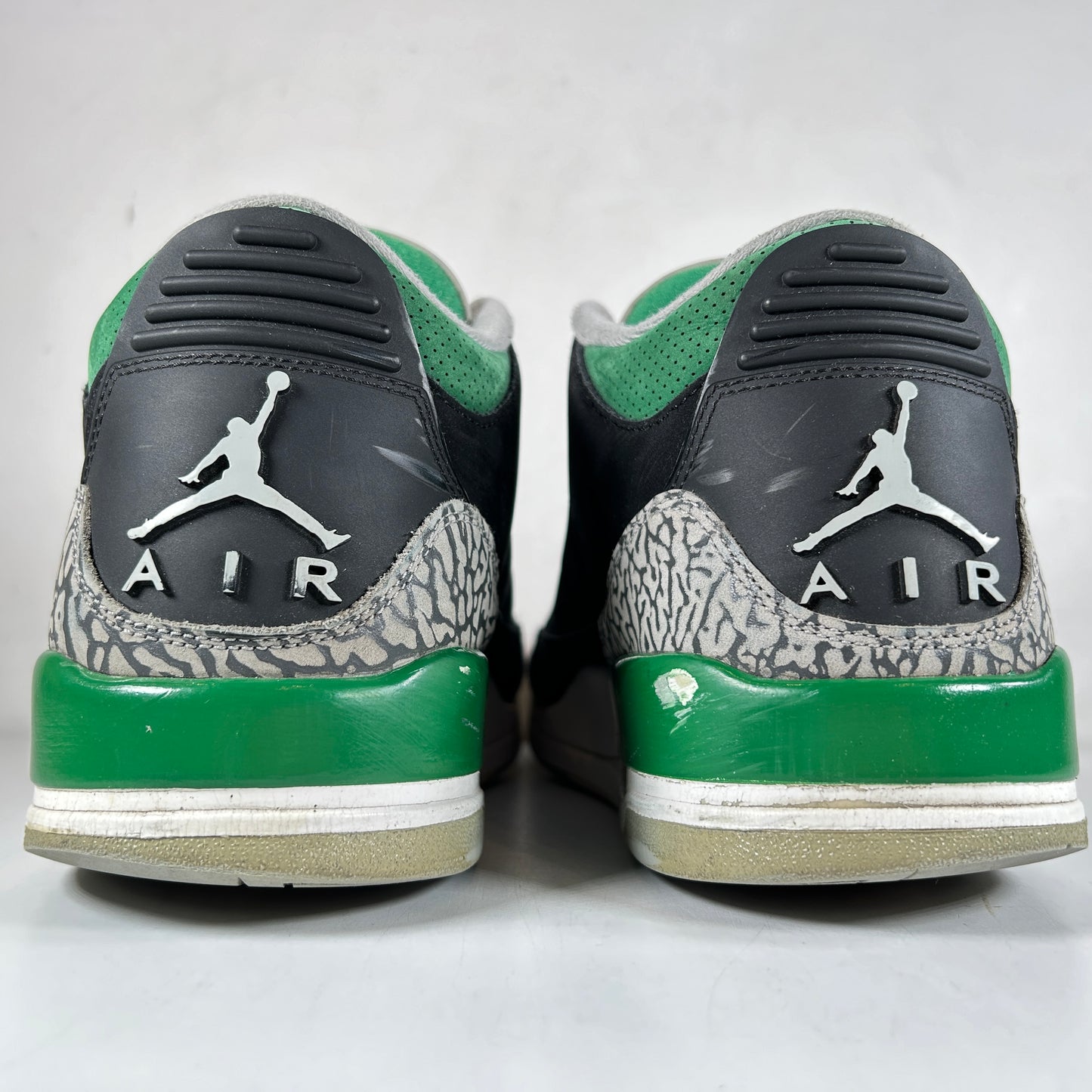 CT8532 030 Jordan 3 Retro Pine Green [USED] - 13 M (Used) (No Box)