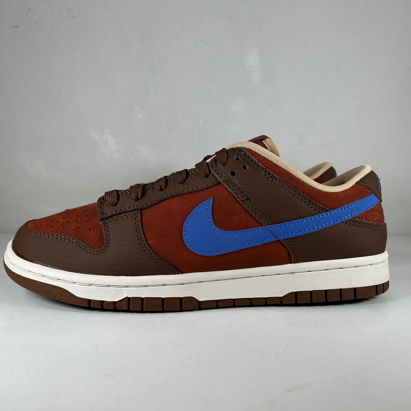 DR9704 200 Nike Dunk Low Retro PRM Mars Stone [USED] - 8.5 M (Used)