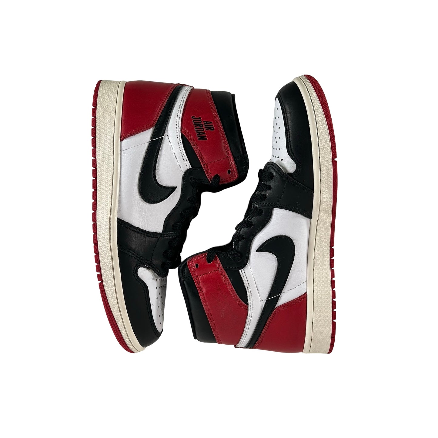 DZ5485 106 Air Jordan 1 High OG Black Toe Reimagined [USED] - 8.5 M (Used) (No Box)
