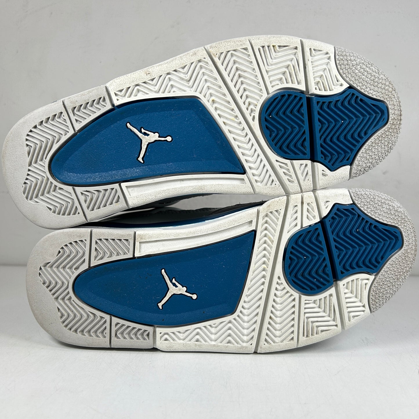 HF4281 141 Jordan 4 Retro Military Blue (2024) (GS) [USED] - 5 Y (Used3)